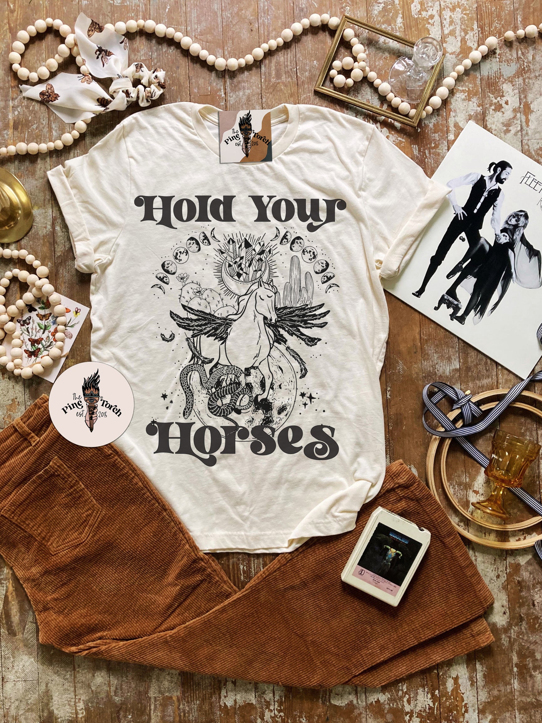 « HOLD YOUR HORSES » UNISEX TEE
