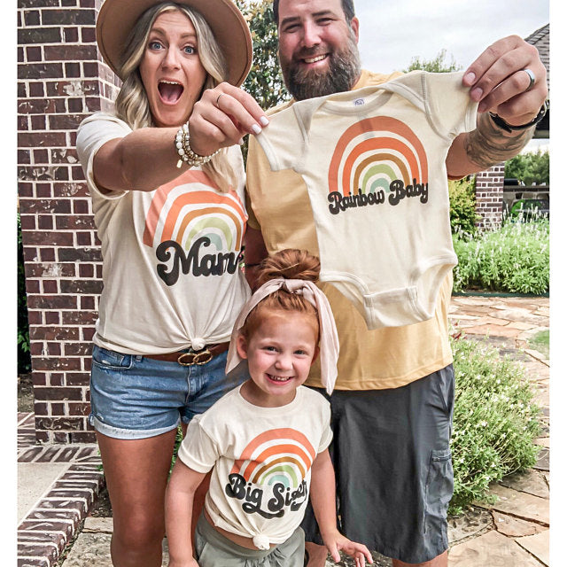 « RAINBOW MAMA + RAINBOW BABY » CREAM UNISEX TEE + CREAM BODYSUIT