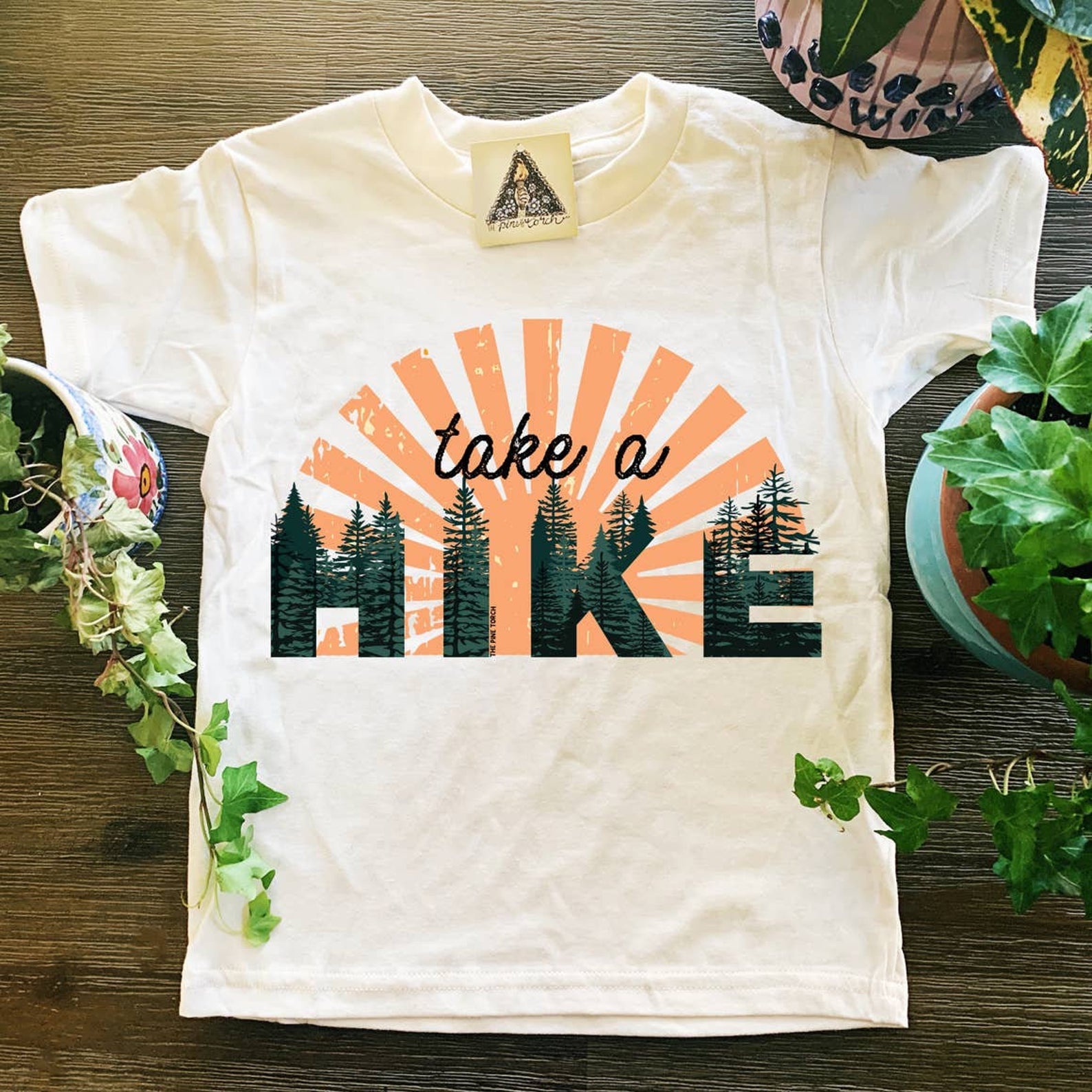« TAKE A HIKE » KIDS TEE