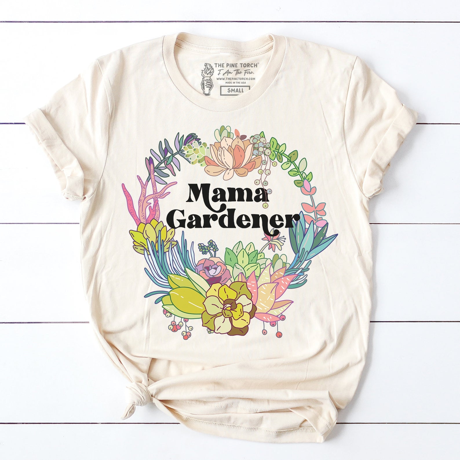 « MAMA GARDENER » UNISEX CREAM TEE