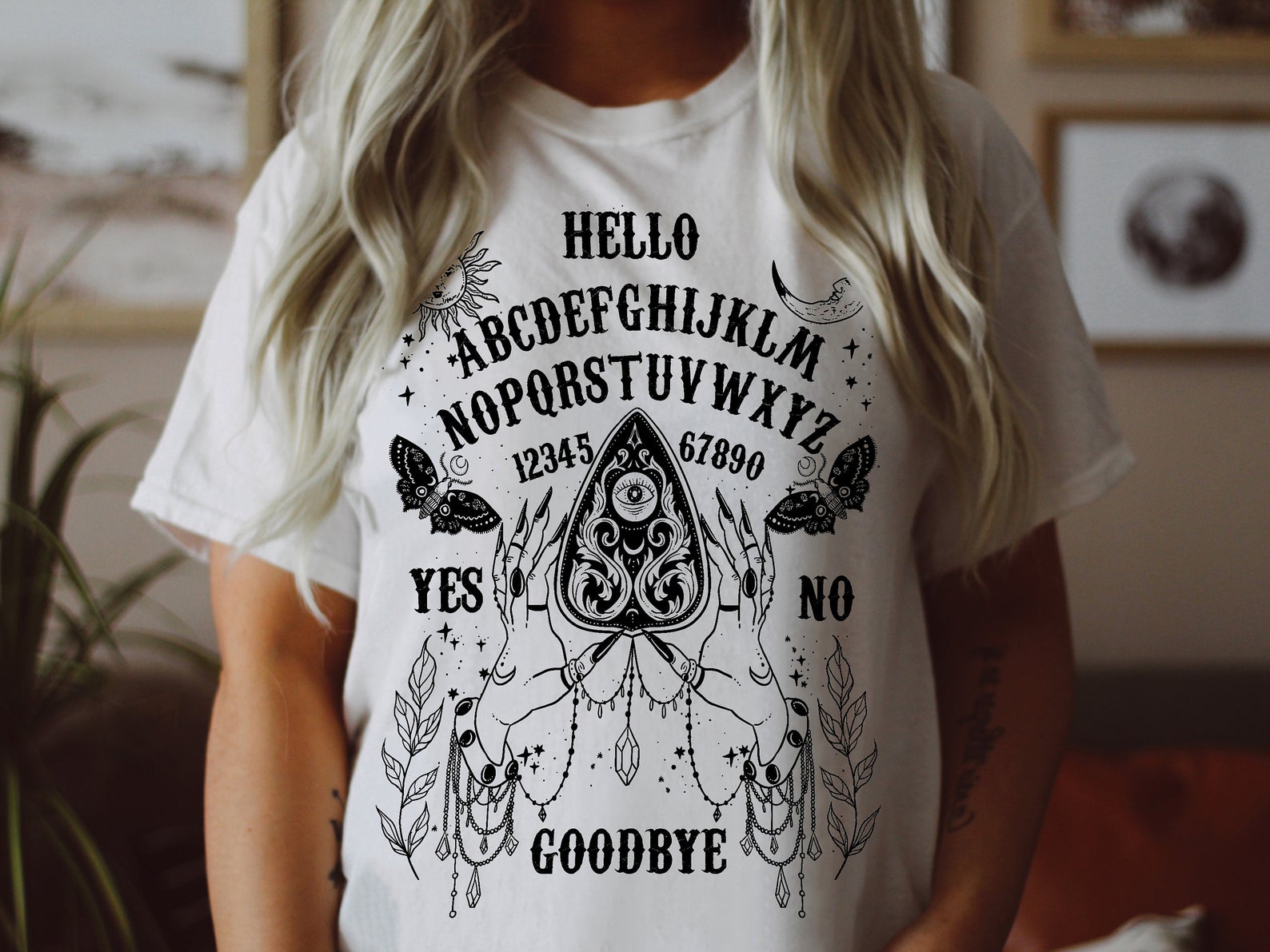 « OUIJA » UNISEX TEE