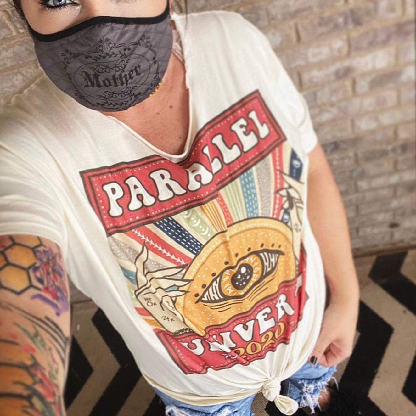 « PARALLEL UNIVERSE » UNISEX TEE