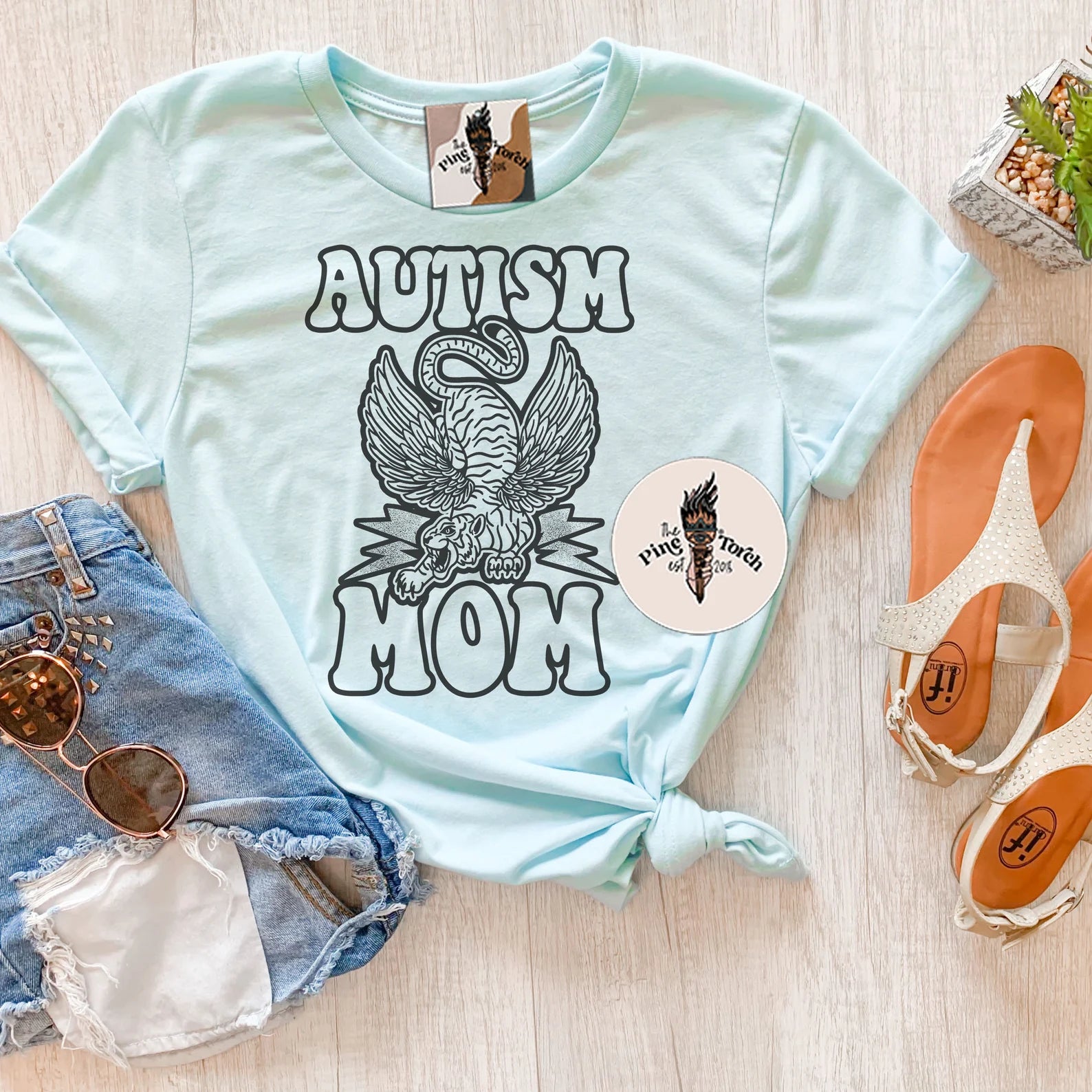 AUTISM MOM TIGER // UNISEX TEE