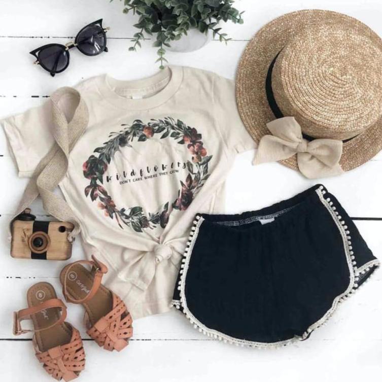 « WILDFLOWERS DON'T CARE WHERE THEY GROW » KIDS TEE