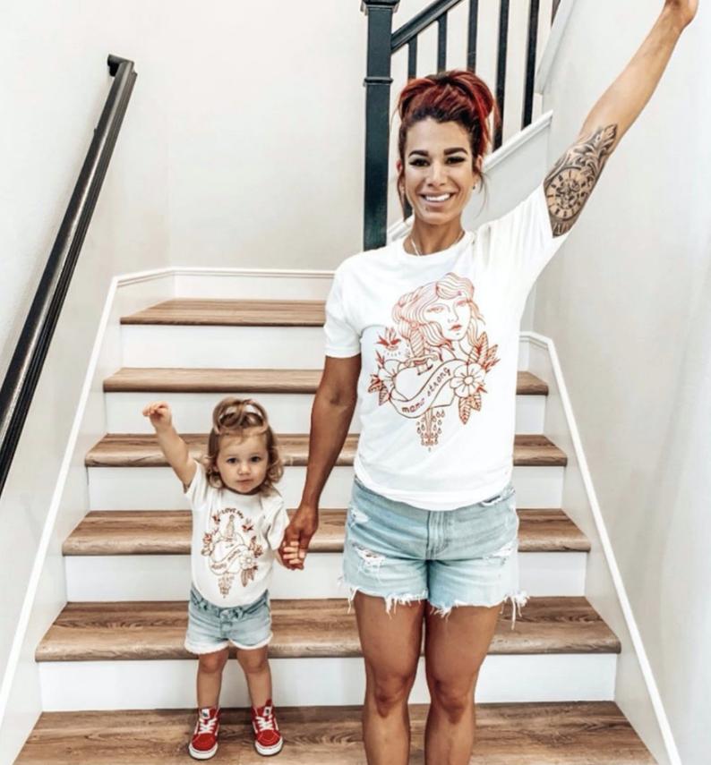 « MAMA STRONG + I LOVE MY STRONG MAMA » MOMMY & ME // Cream Unisex Tee + Bodysuit