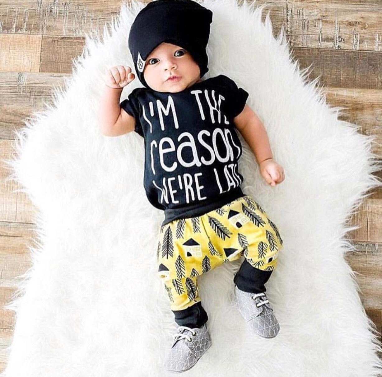 « I'M THE REASON WE'RE LATE » BODYSUIT