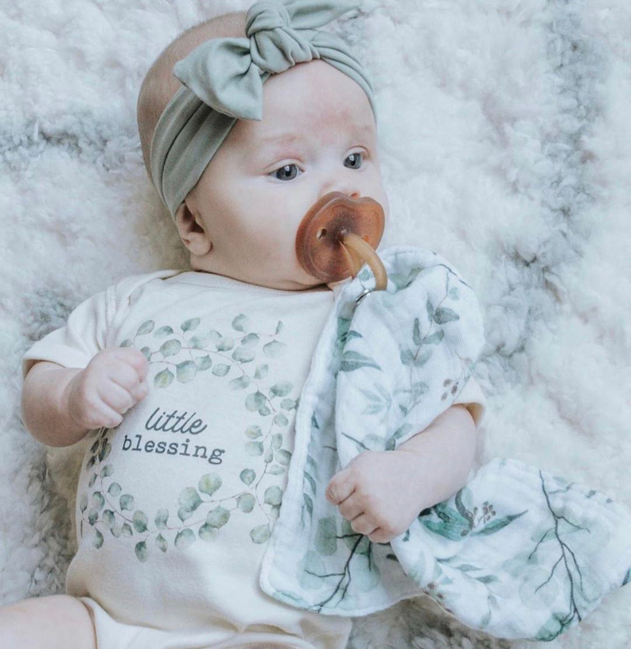 « LITTLE BLESSING » BODYSUIT