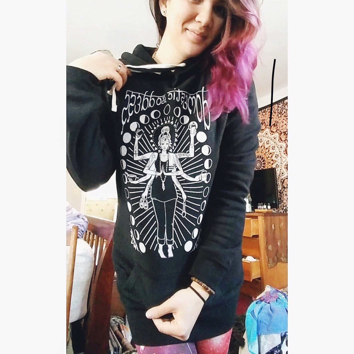 « DOMESTIC GODDESS » SWEATSHIRT DRESS