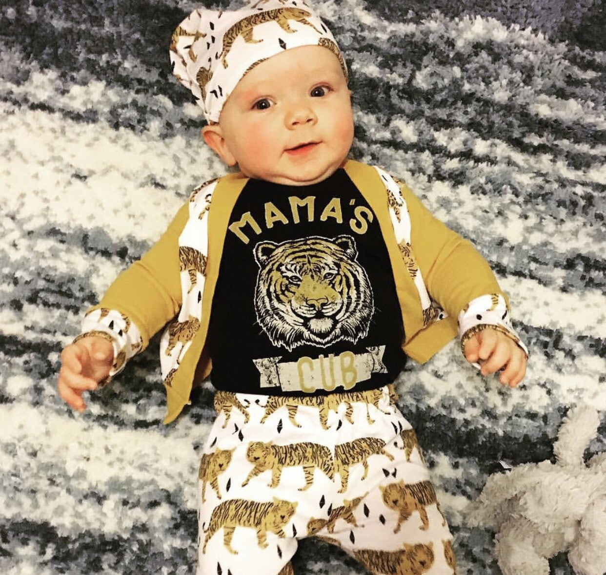 « MAMA'S CUB » TEE