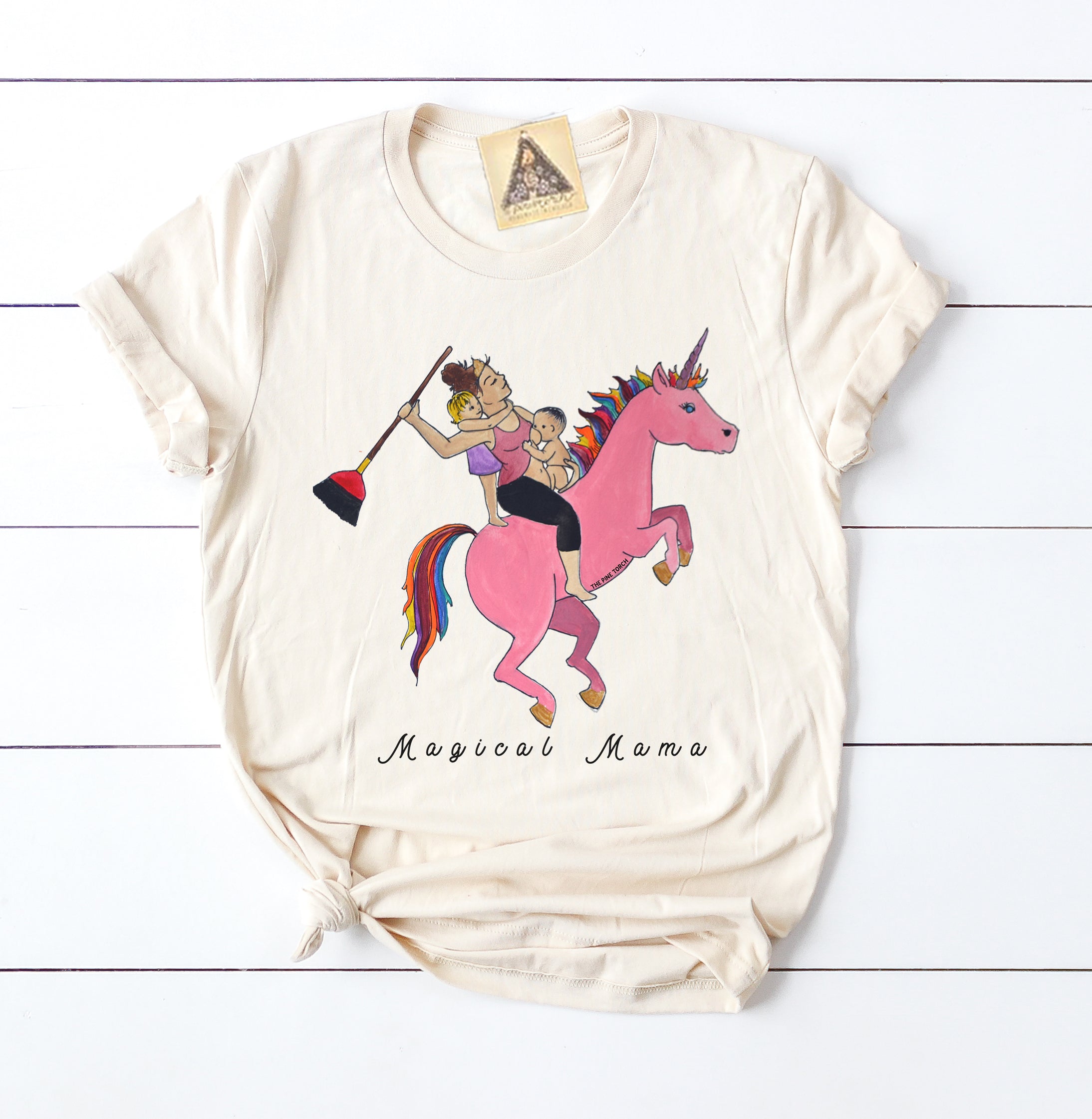 « MAGICAL MAMA » UNISEX TEE