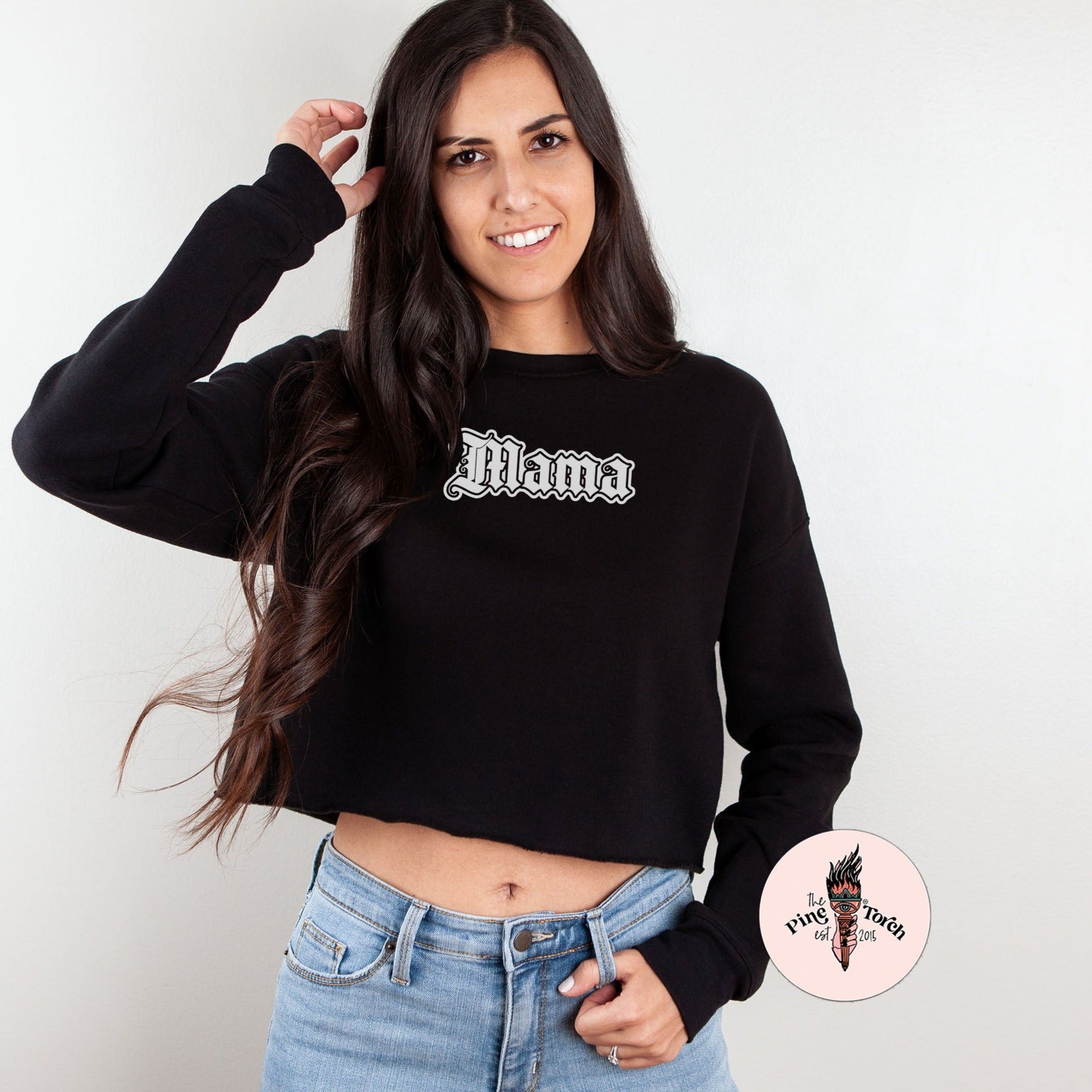 « MAMA GOTHIC » CREAM CROP HOODIE