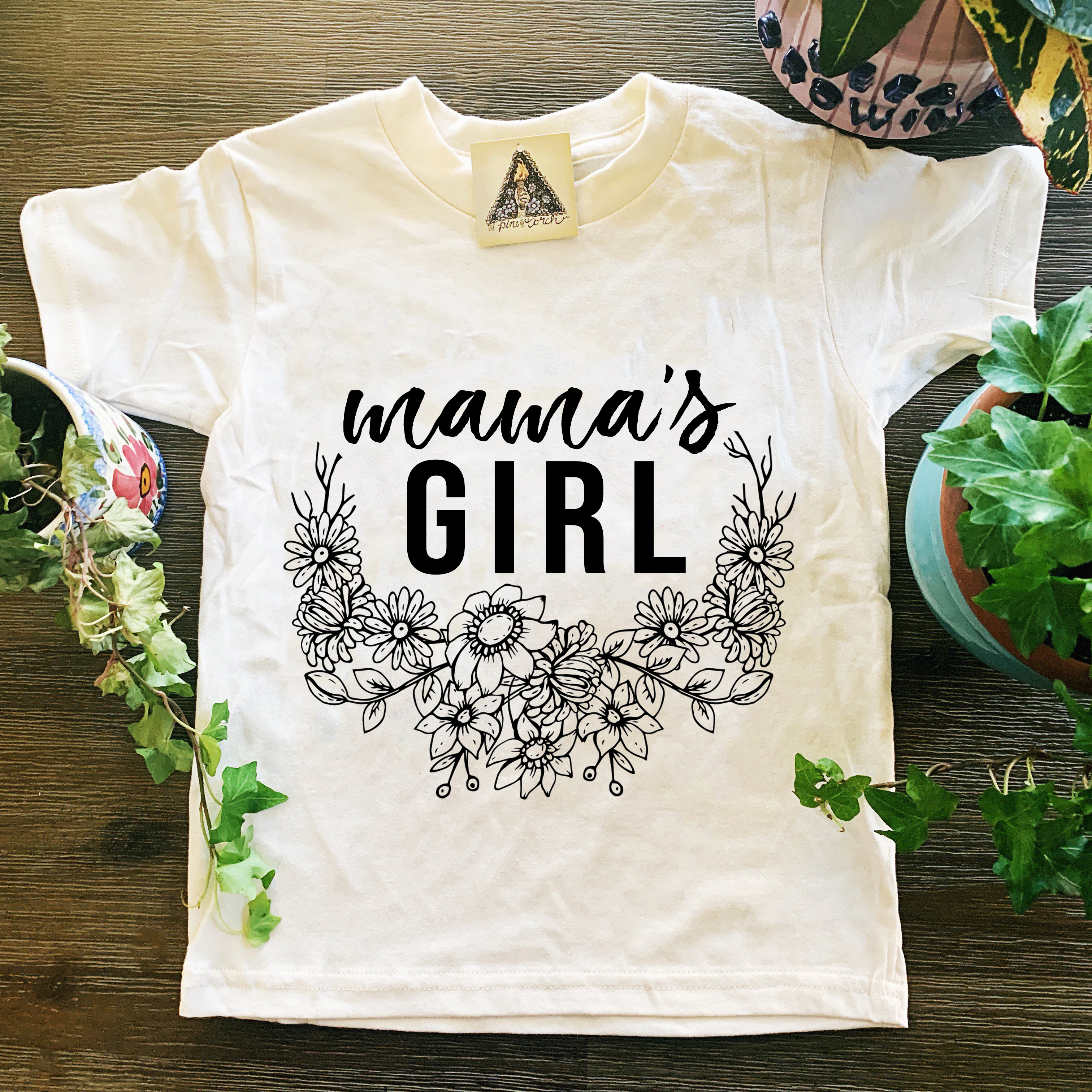 « MAMA'S GIRL » KID'S TEE
