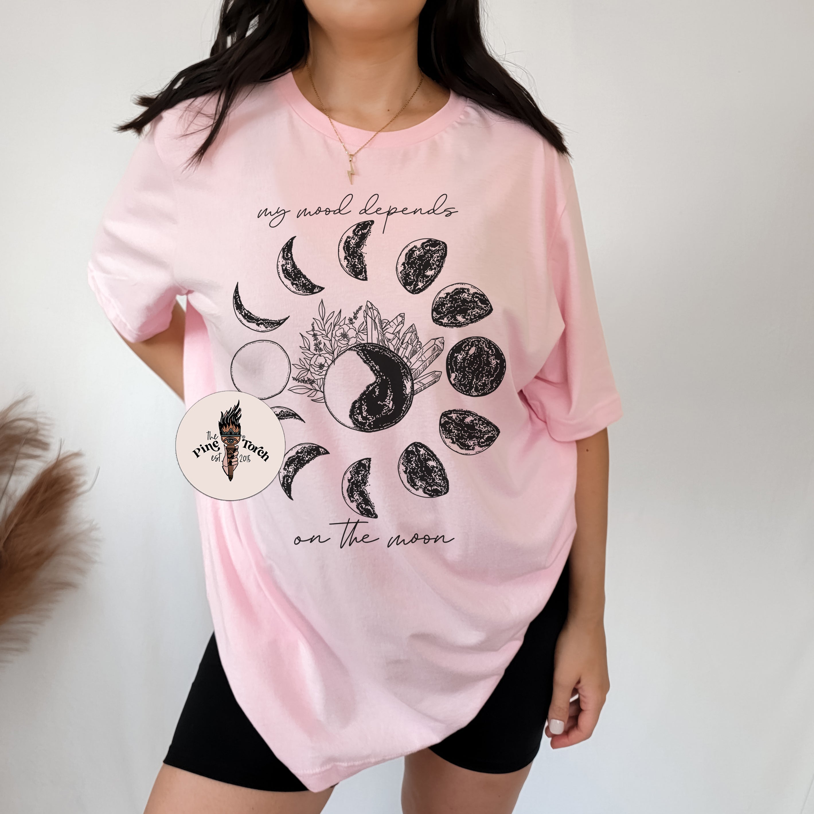 MY MOOD DEPENDS ON THE MOON // UNISEX TEE
