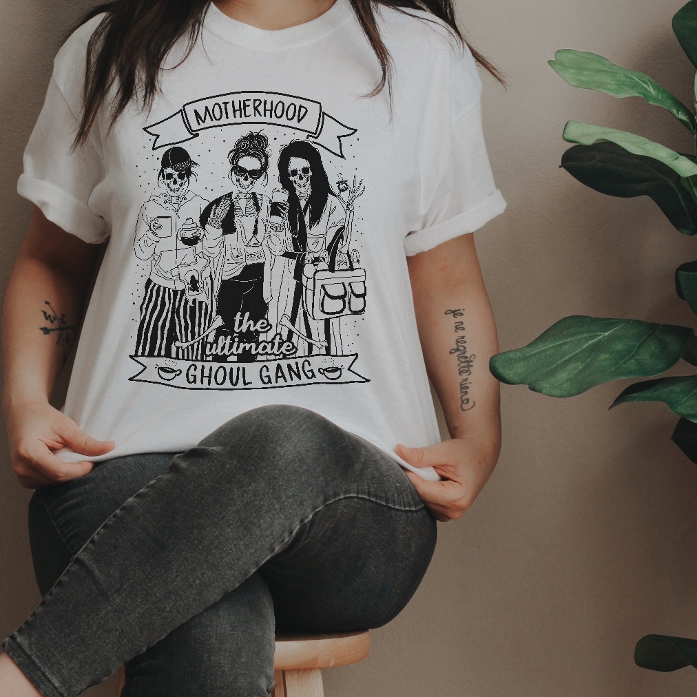 « MOTHERHOOD: THE ULTIMATE GHOUL GANG » UNISEX TEE