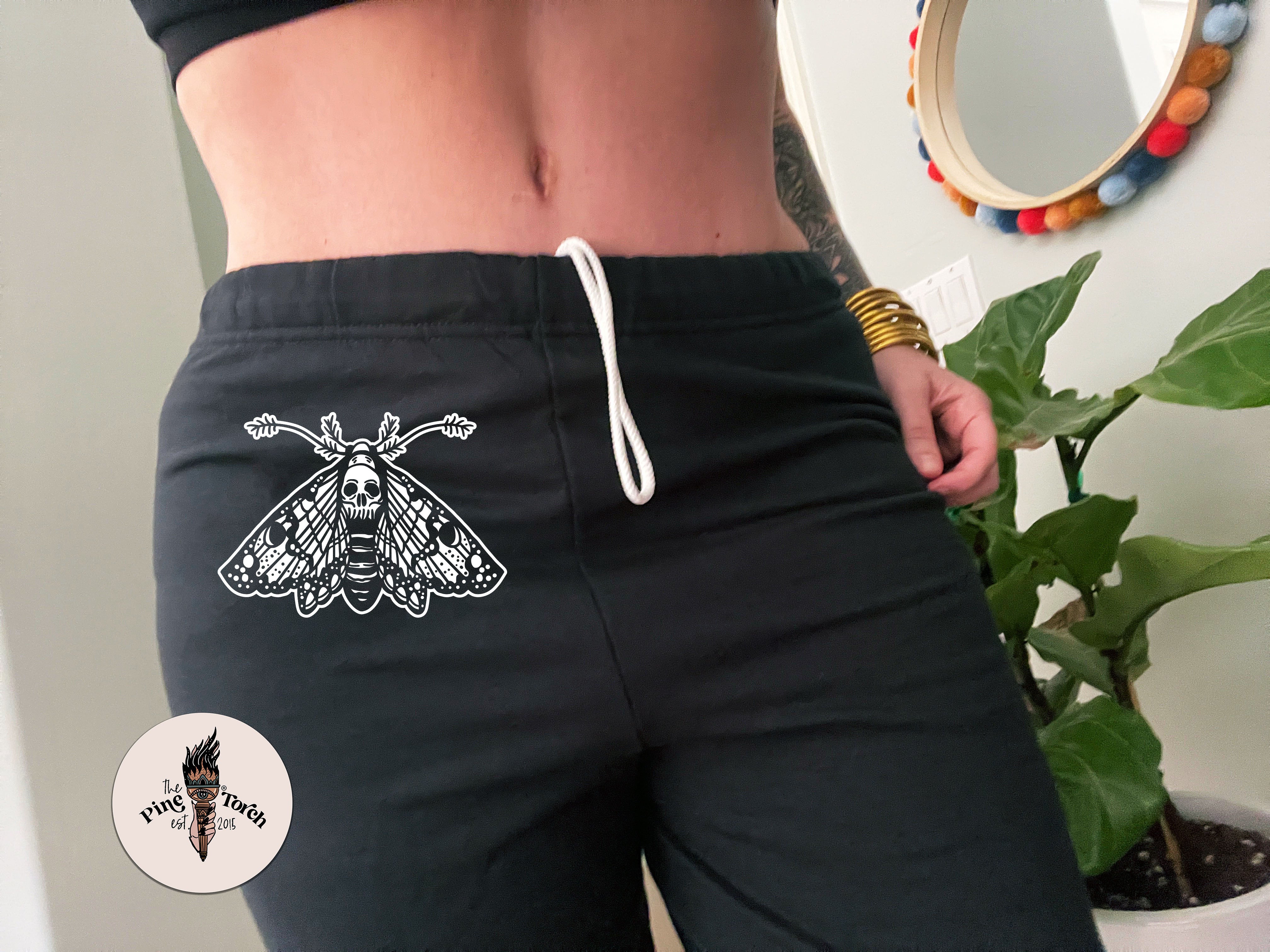 « DEATH MOTH » LOUNGE SET