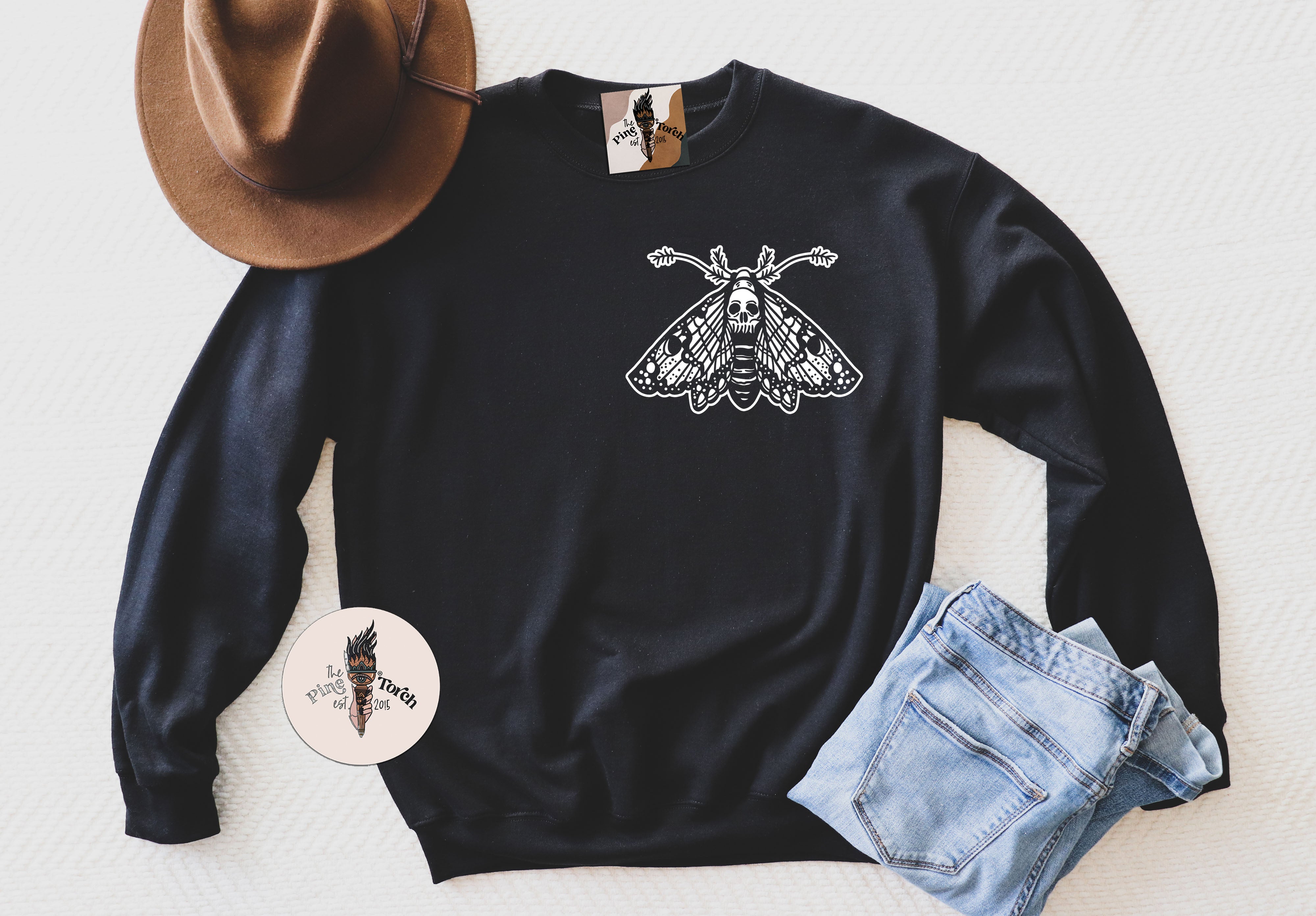 « DEATH MOTH » LOUNGE SET