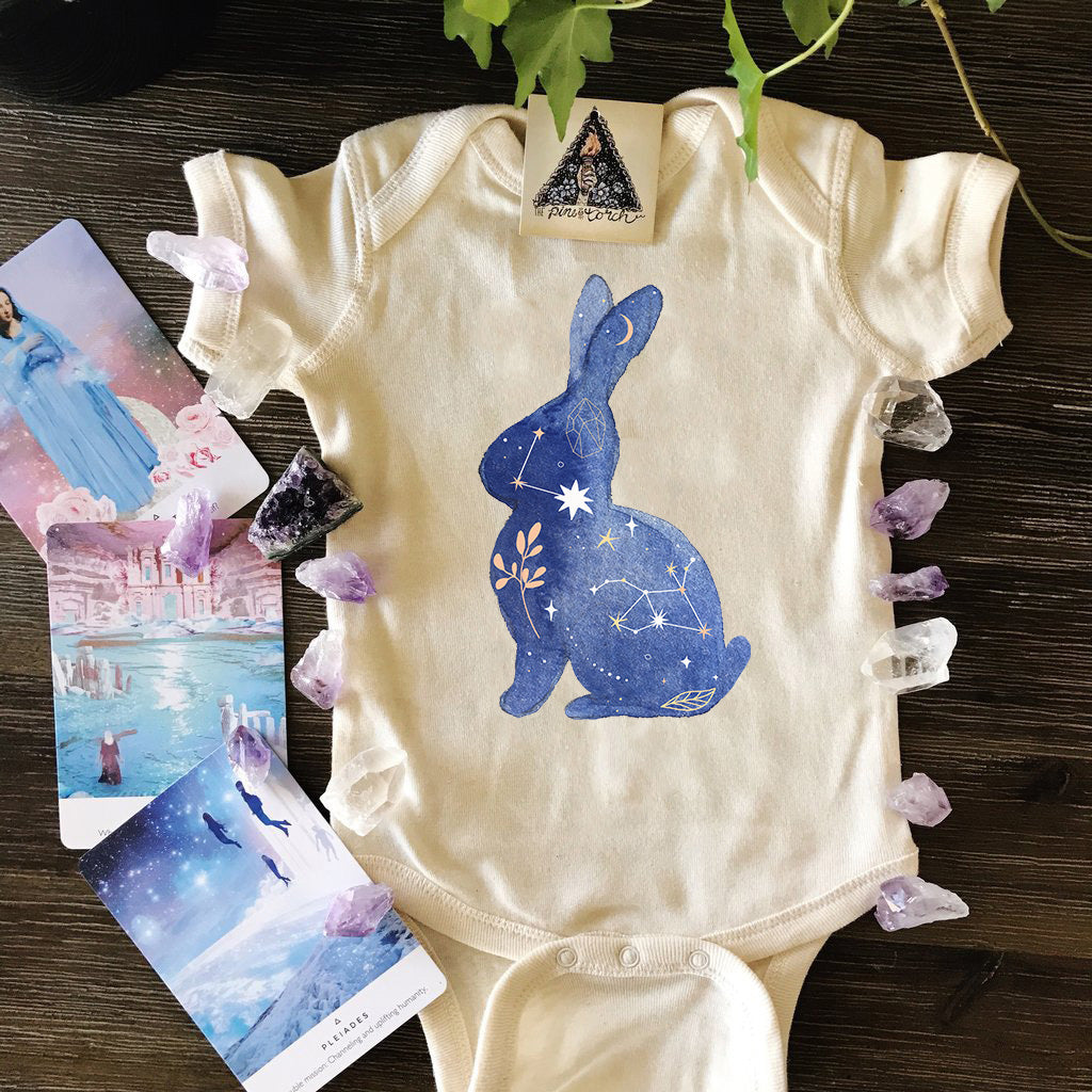 « MYSTICAL BUNNY » BODYSUIT
