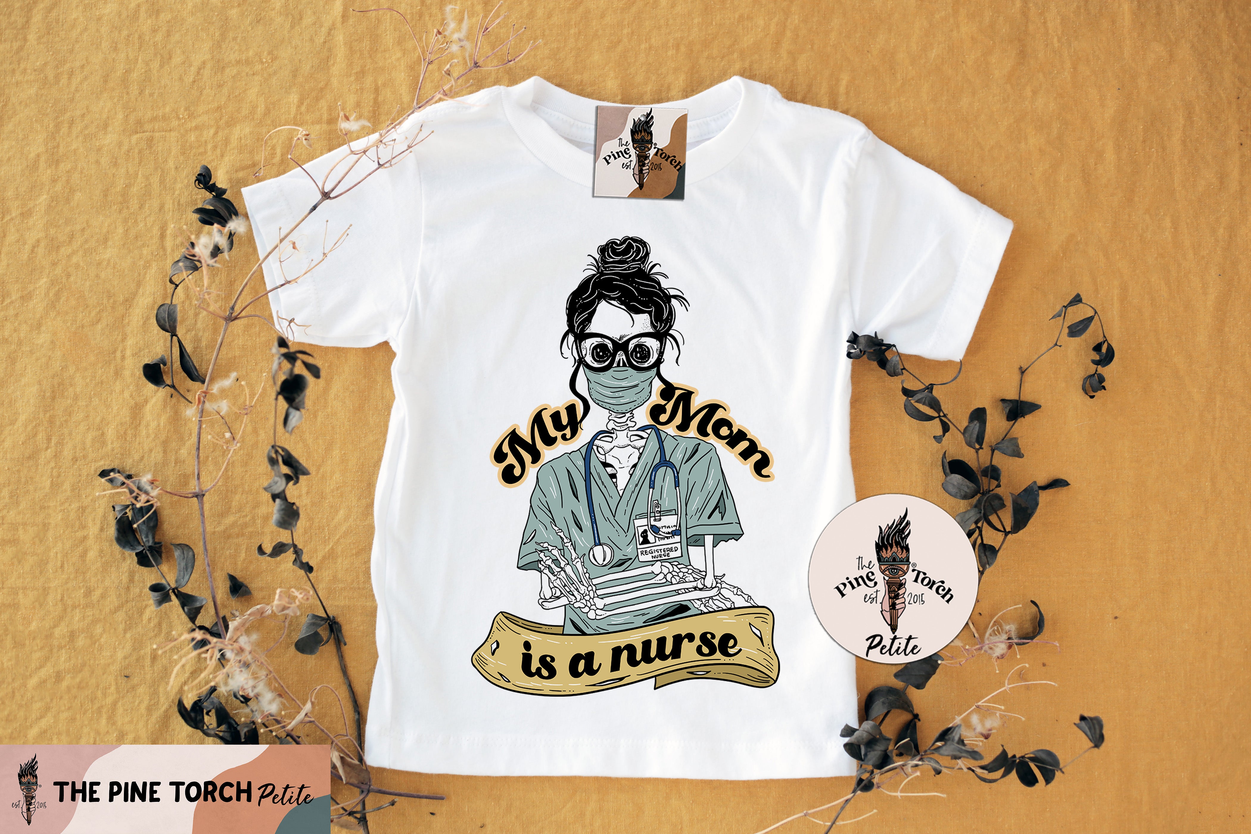 « MY MOM IS A NURSE » BODYSUIT
