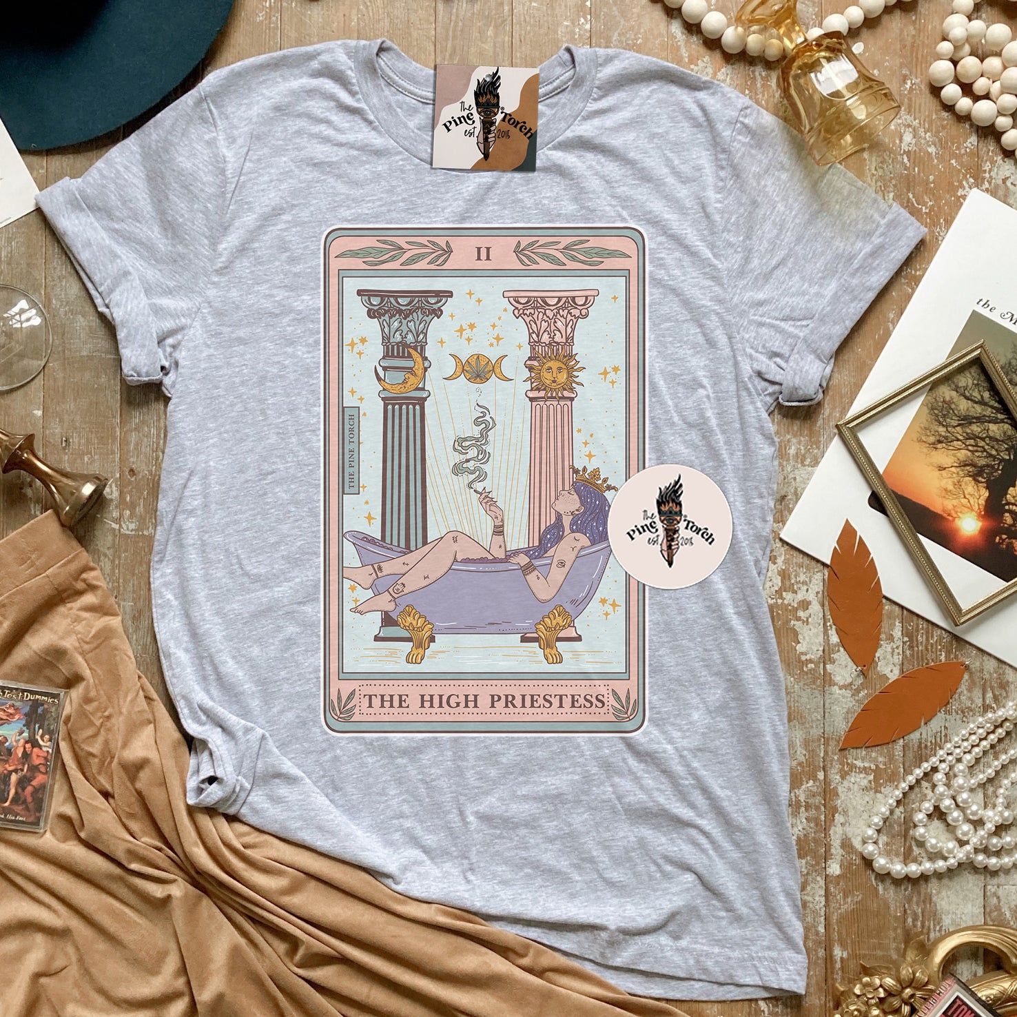 THE HIGH PRIESTESS // UNISEX TEE