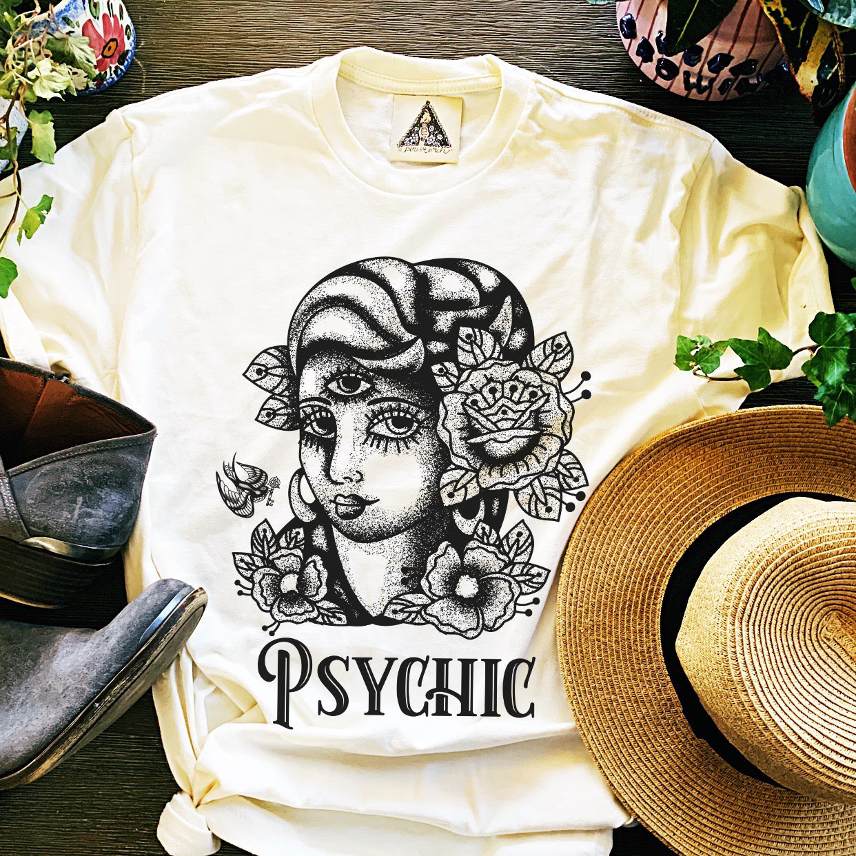 « PSYCHIC » UNISEX CREAM TEE