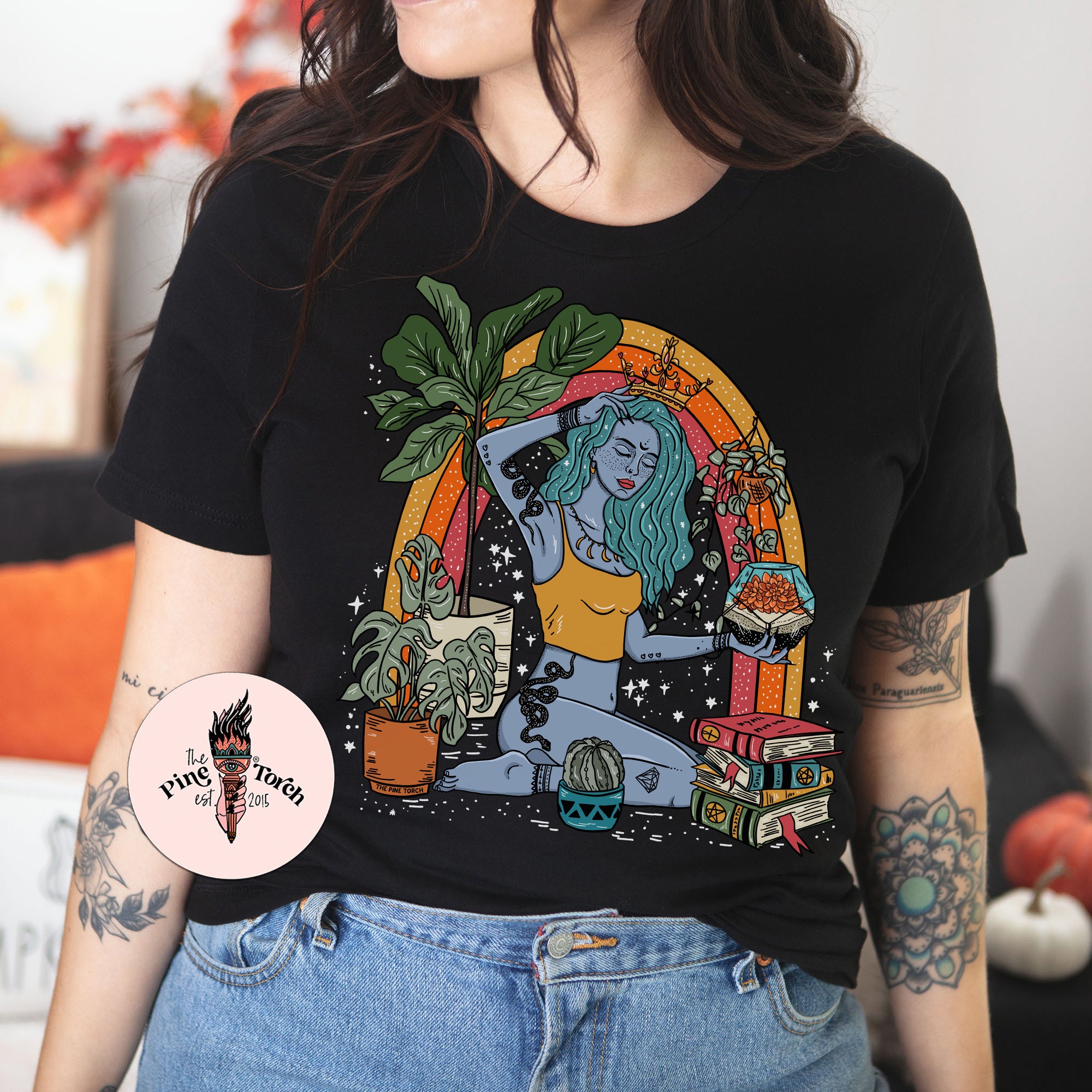 I'M THE QUEEN OF ALL MY DREAMS // UNISEX TEE (2 colors)