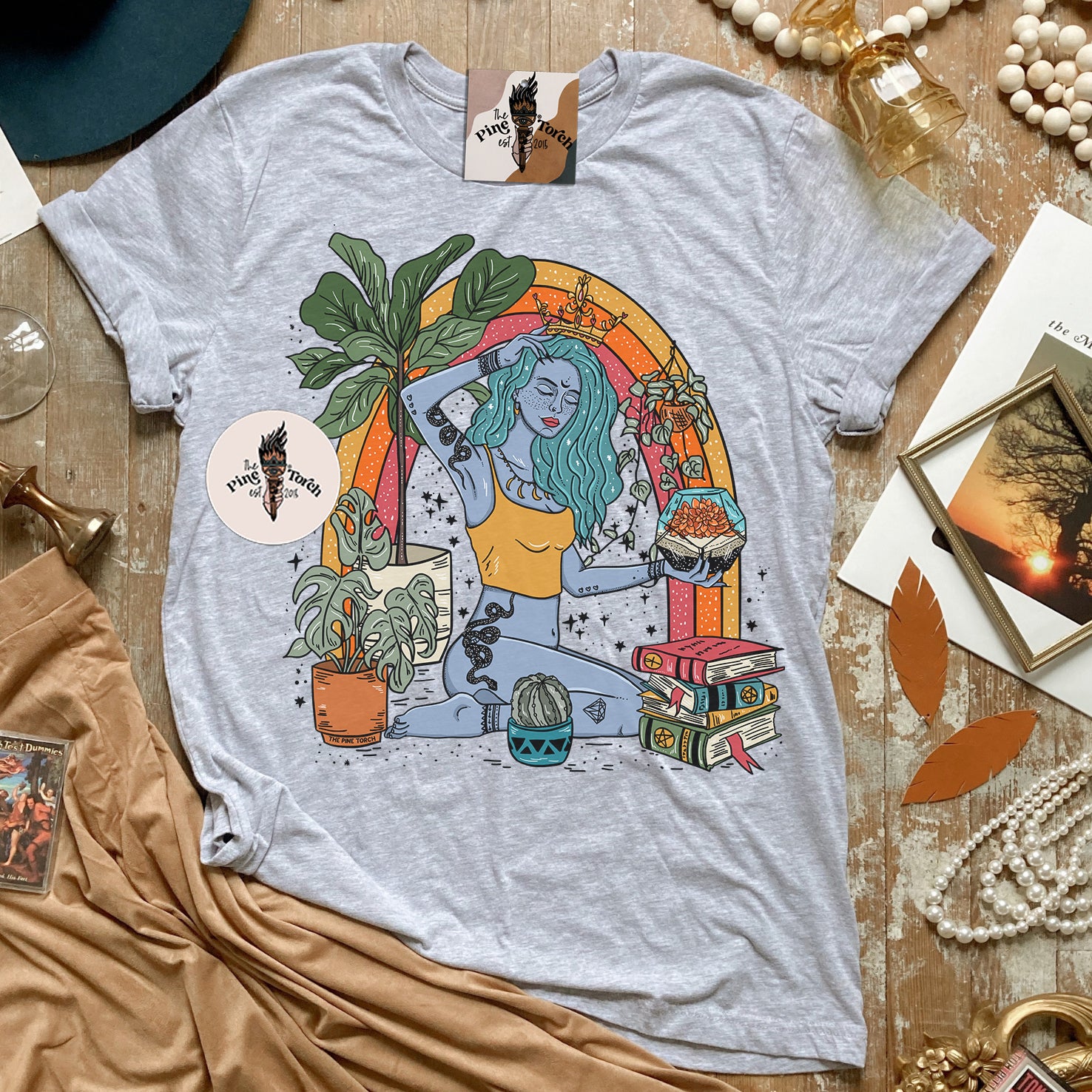 I'M THE QUEEN OF ALL MY DREAMS // UNISEX TEE