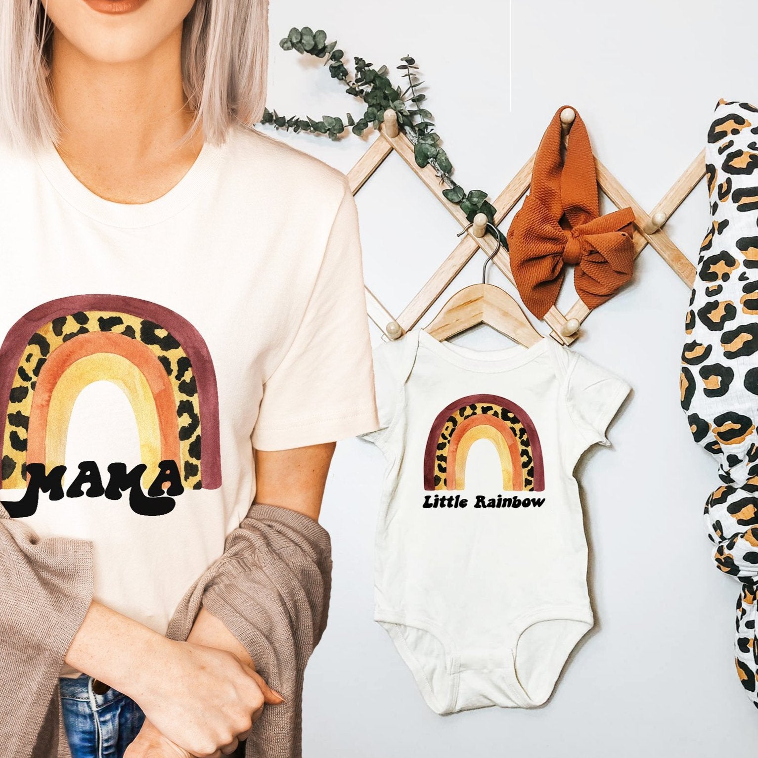 « LEOPARD RAINBOW MAMA + LITTLE RAINBOW » CREAM UNISEX TEE + CREAM BODYSUIT