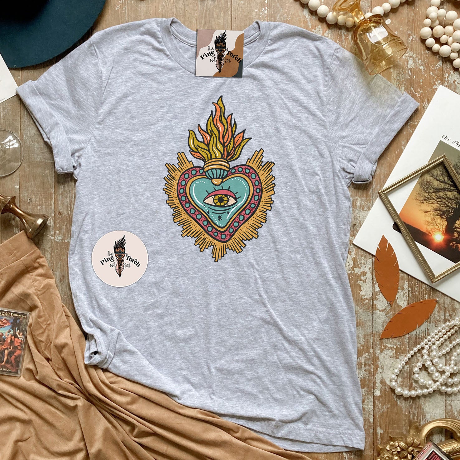 SACRED HEART // UNISEX TEE