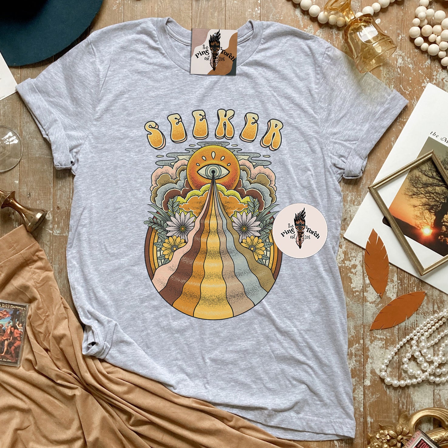 SEEKER // UNISEX TEE