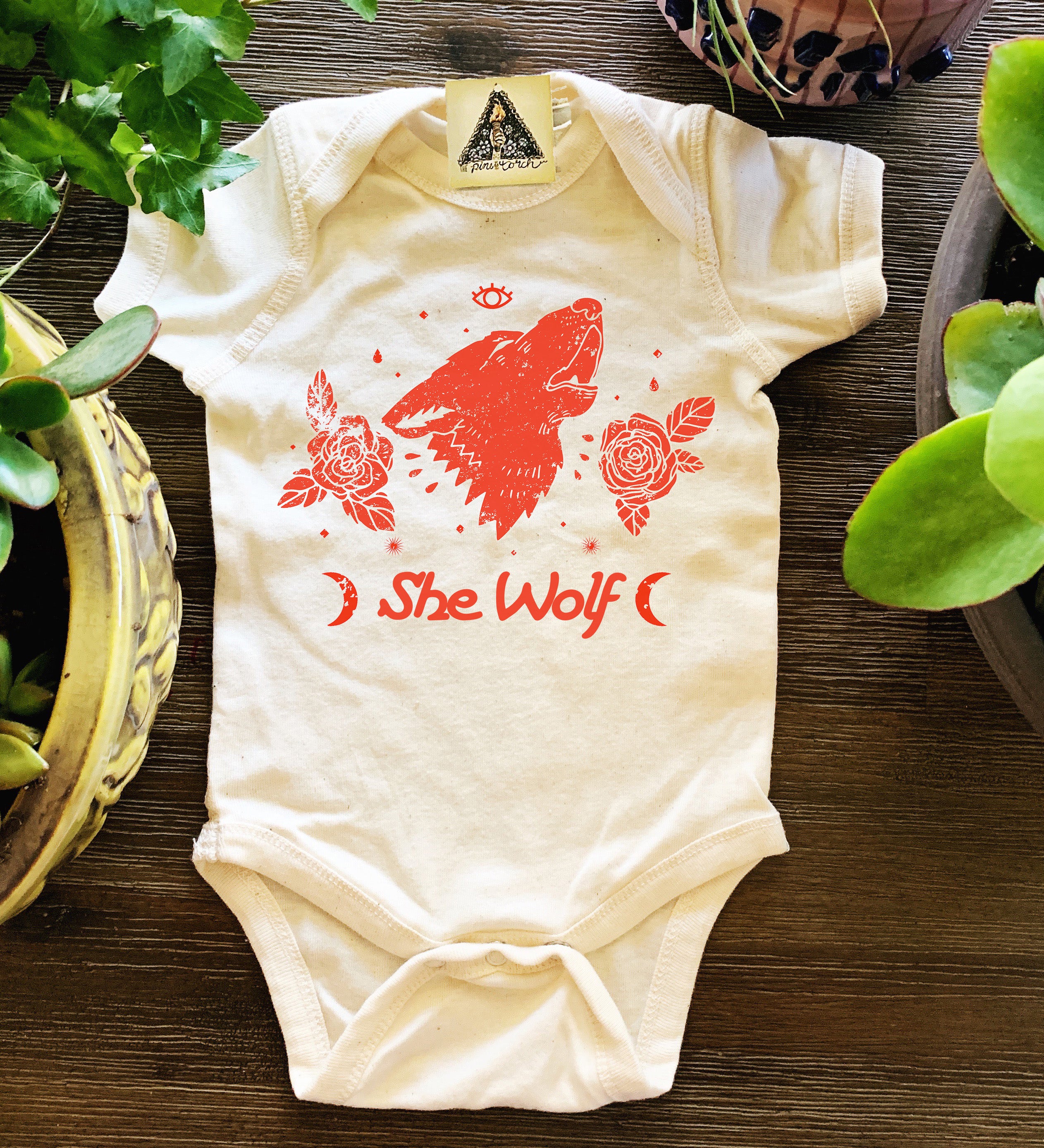 « SHE WOLF » UNISEX TEE
