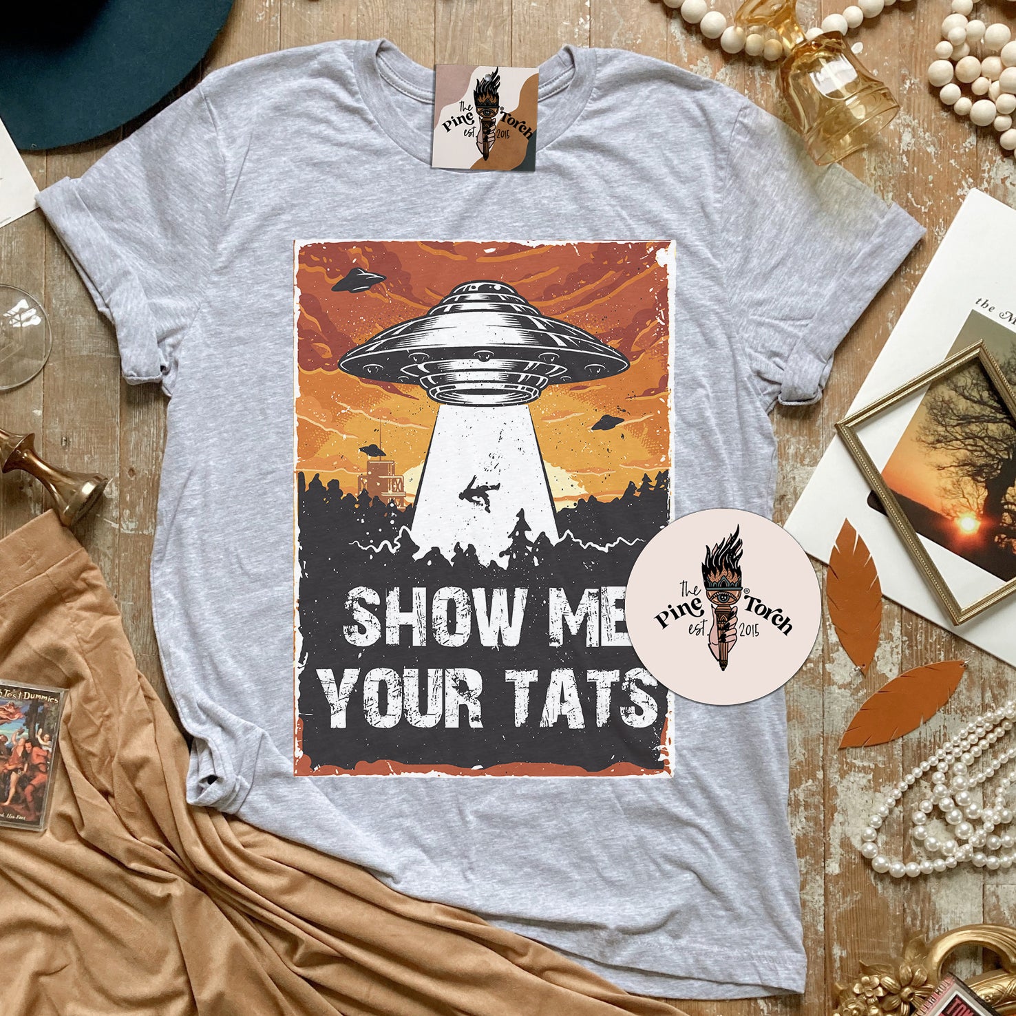 SHOW ME YOUR TATS // UNISEX TEE