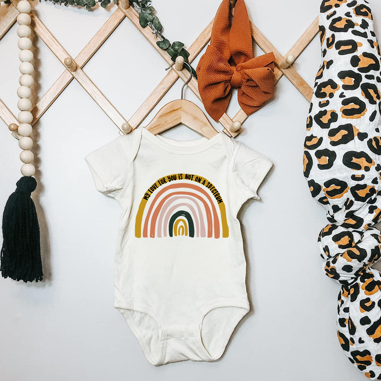 « MY LOVE FOR YOU IS NOT ON A SPECTRUM » BODYSUIT