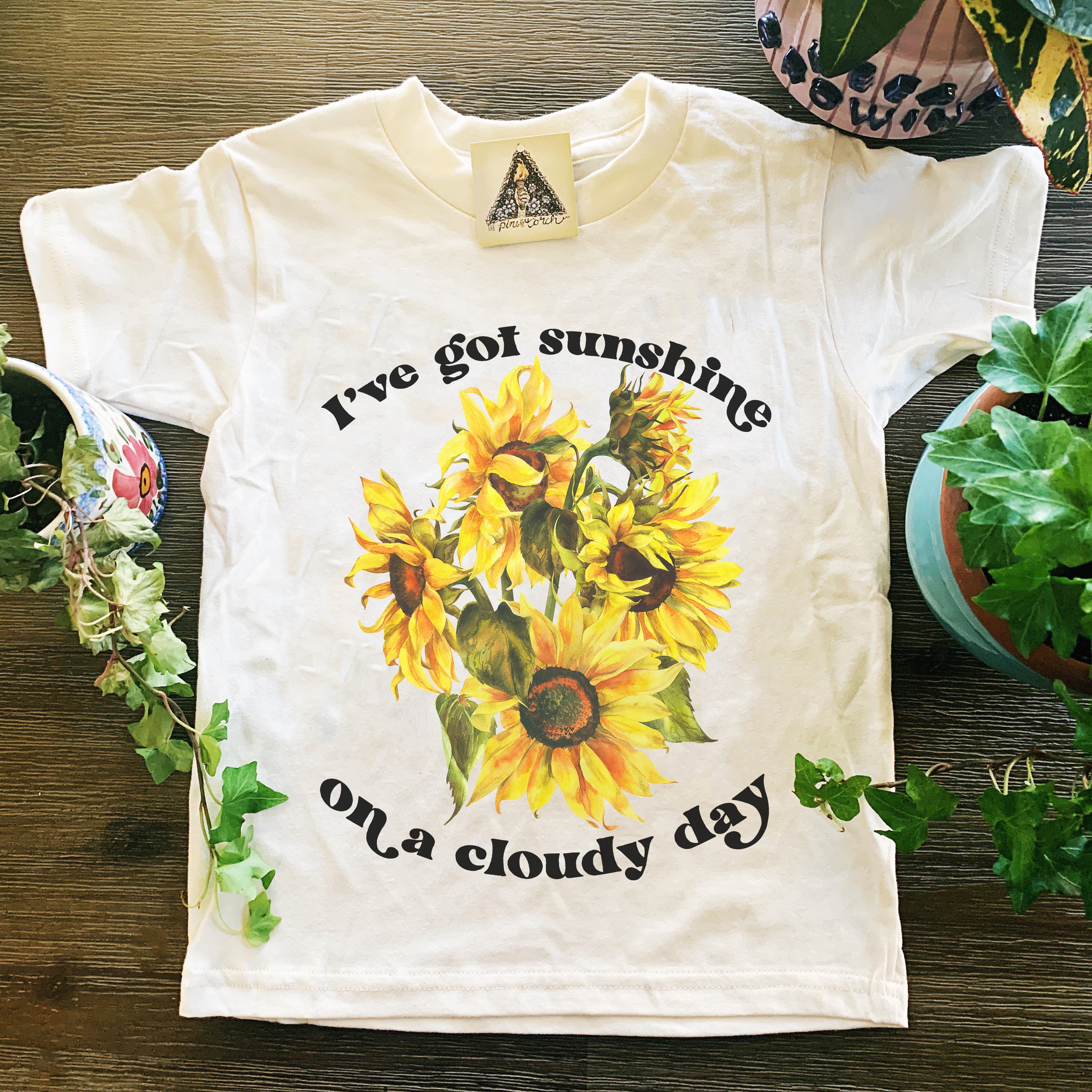 « I'VE GOT SUNSHINE ON A CLOUDY DAY » KID'S TEE