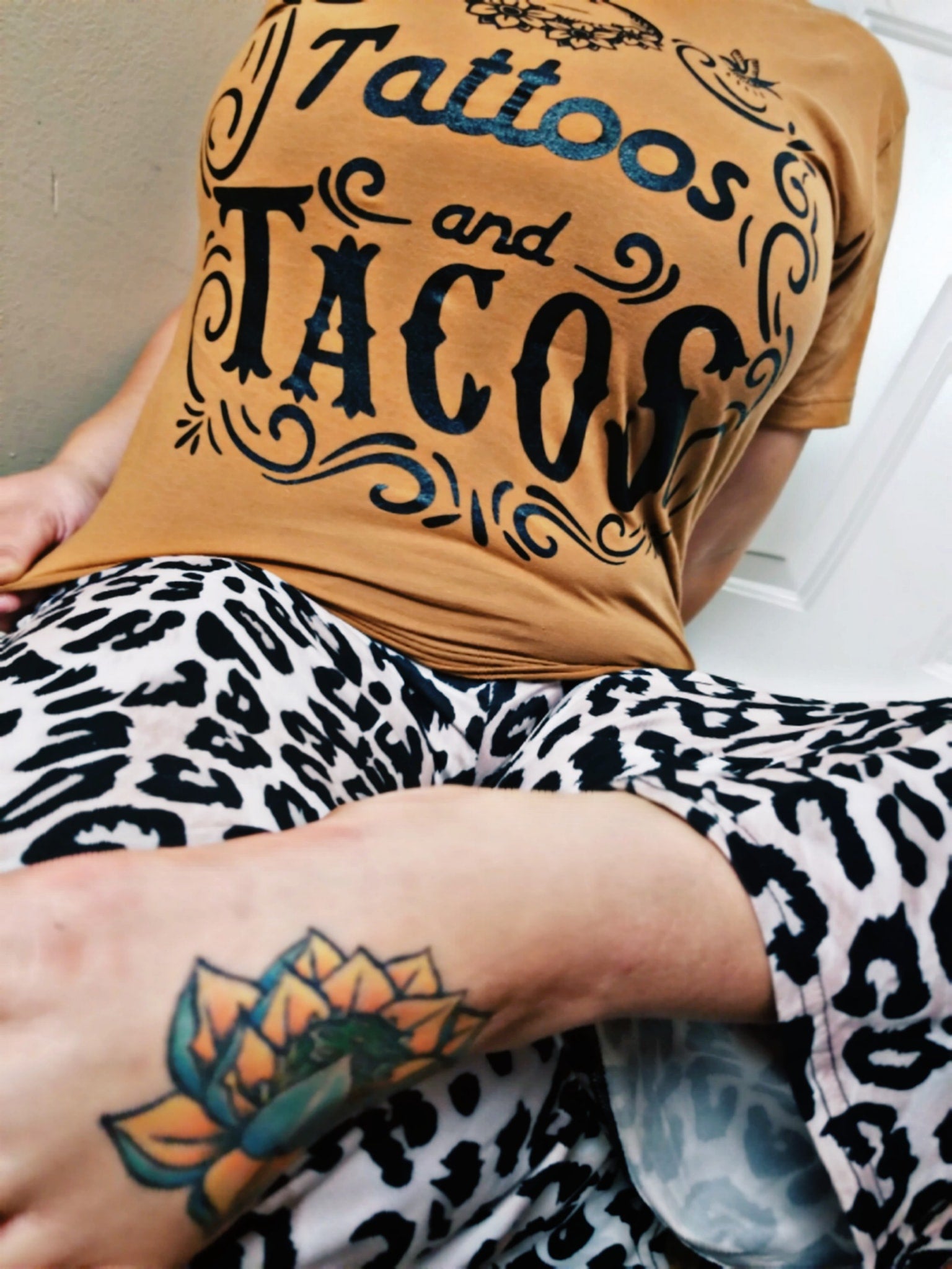 « TATTOOS AND TACOS » MUSTARD UNISEX TEE