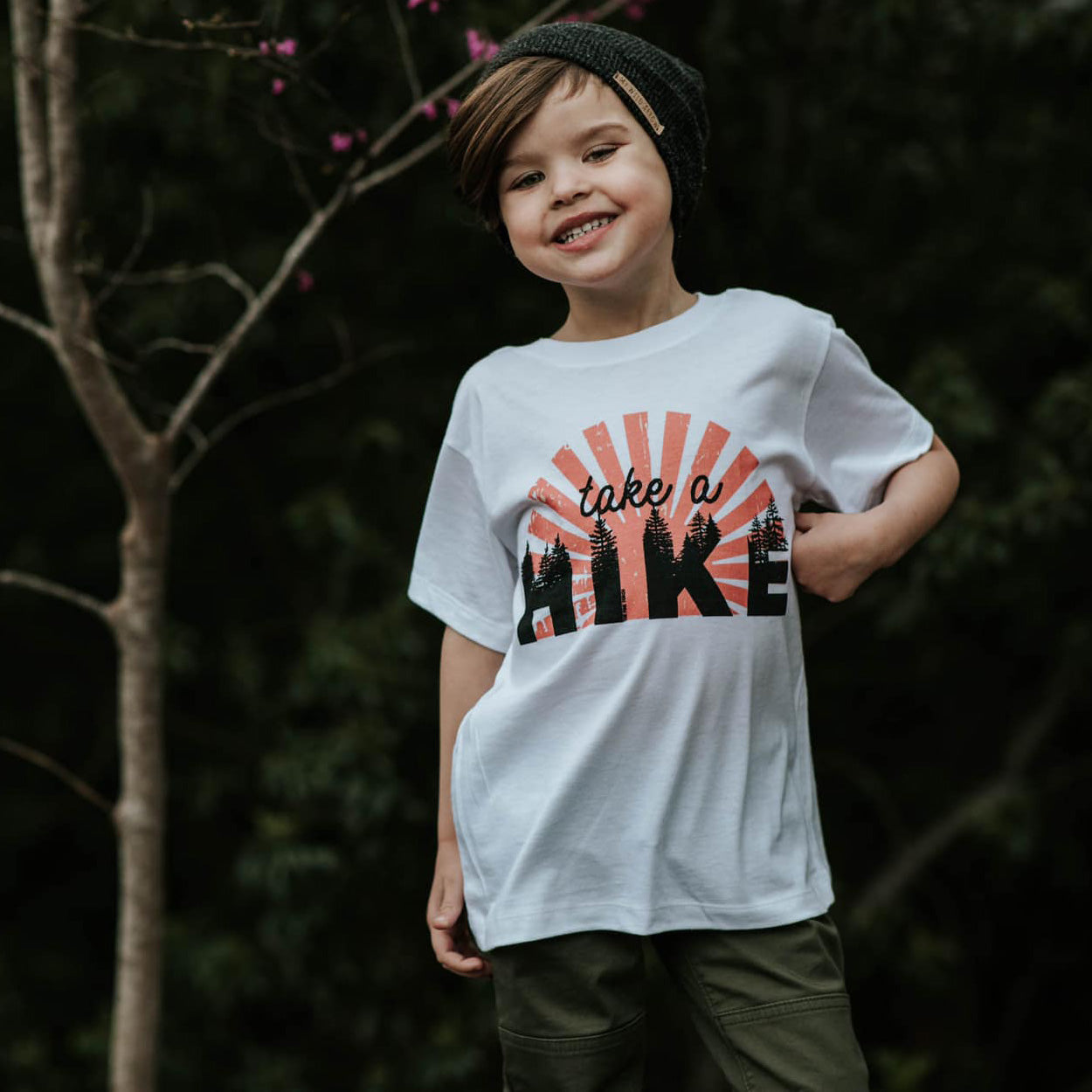 « TAKE A HIKE » KIDS TEE