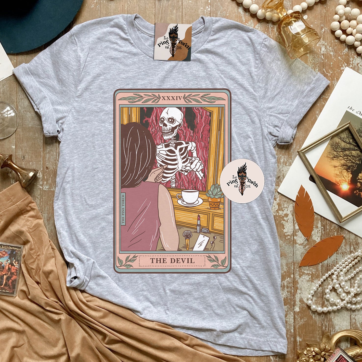 THE DEVIL // UNISEX TEE