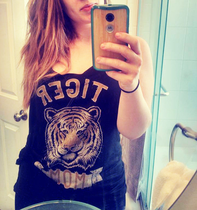 « TIGER MOM » WOMEN'S TANK