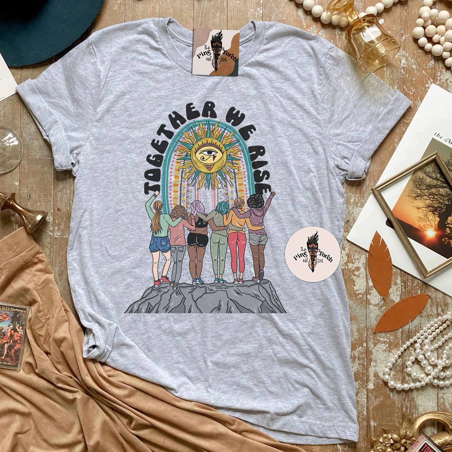 TOGETHER WE RISE // UNISEX TEE