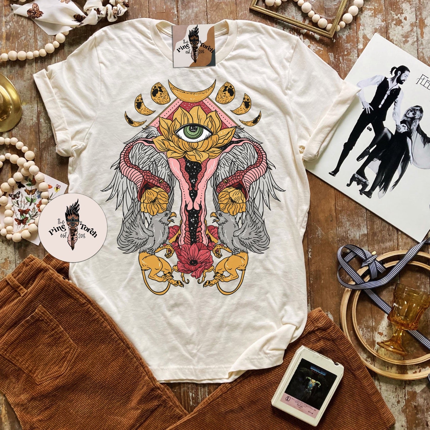 « COSMIC UTERUS » UNISEX TEE