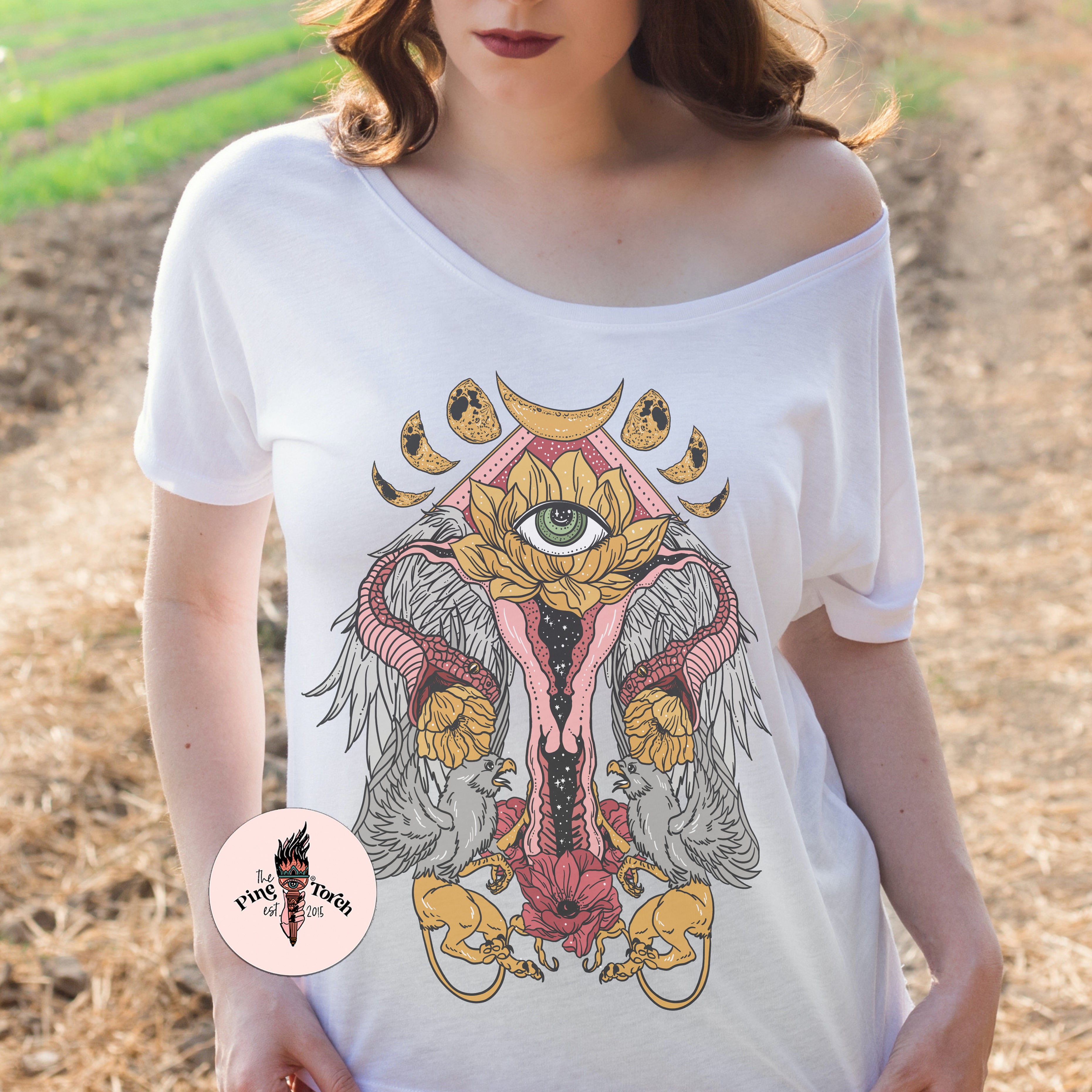 « COSMIC UTERUS » WOMEN'S SLOUCHY TEE