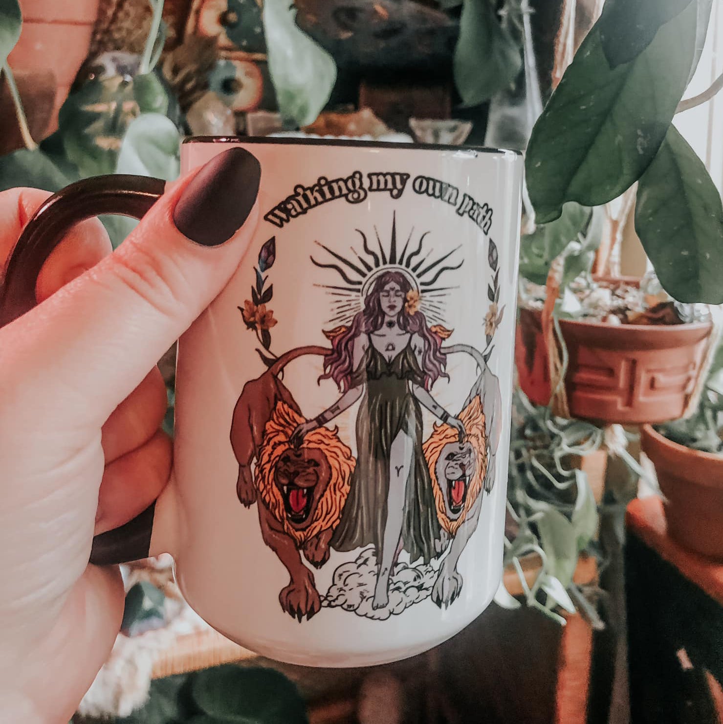 MUGS
