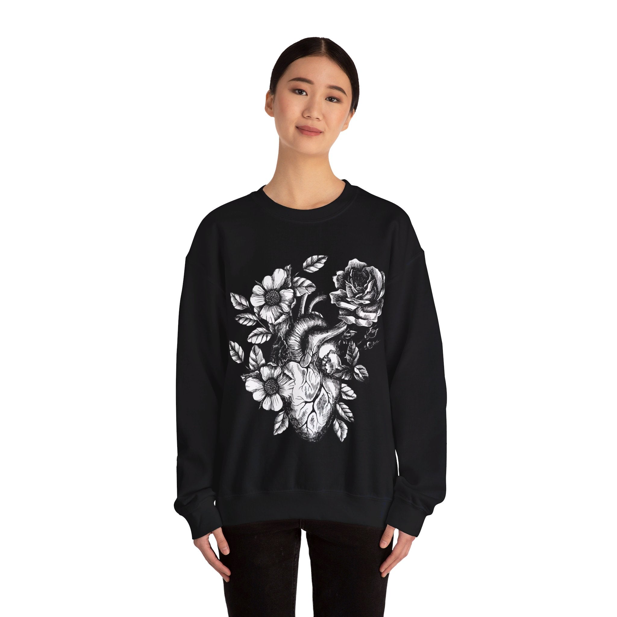 SACRED HEART (BW) // UNISEX PULLOVER