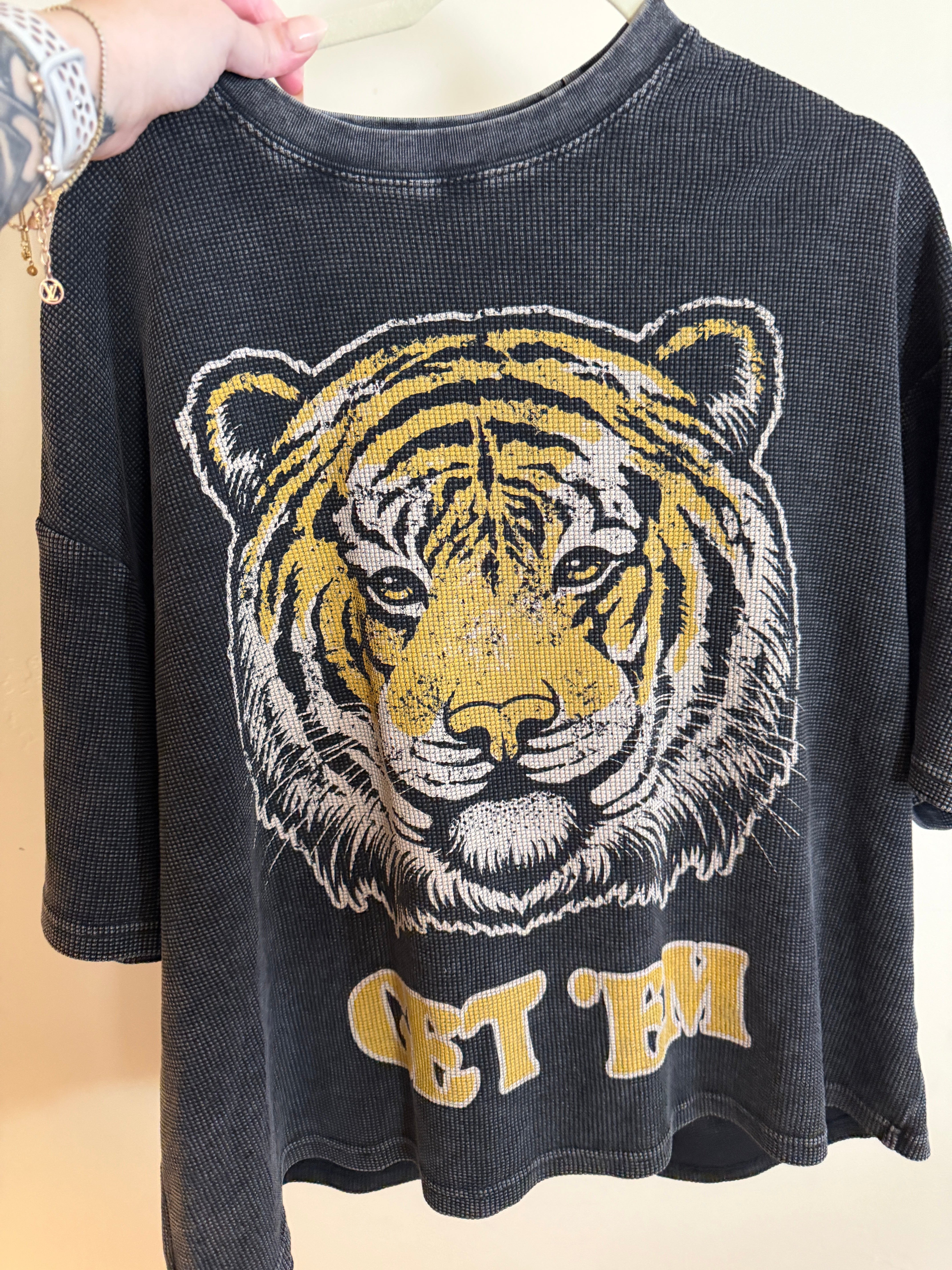 Get 'Em // Textured Waffle Boxy T-Shirt