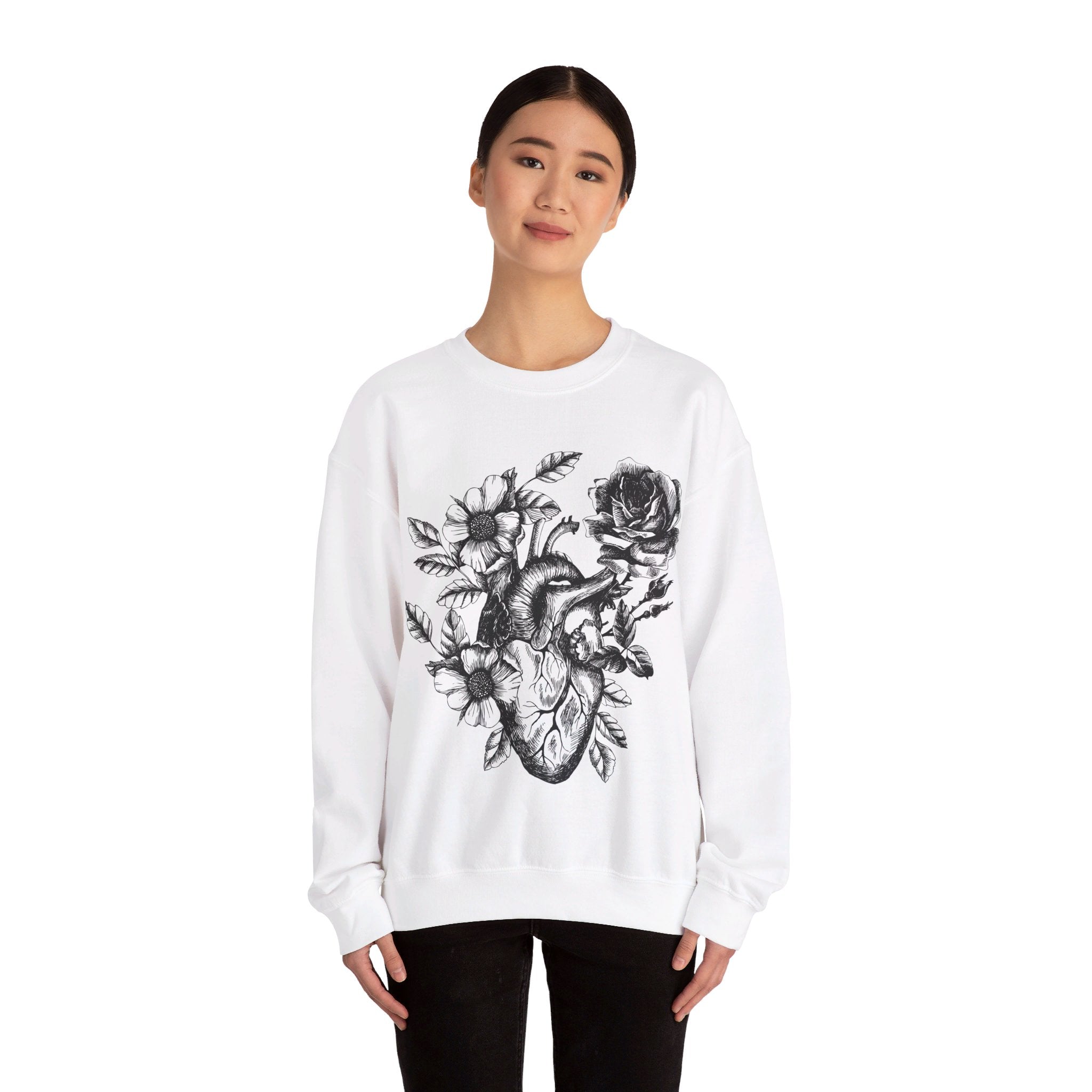 SACRED HEART (BW) // UNISEX PULLOVER