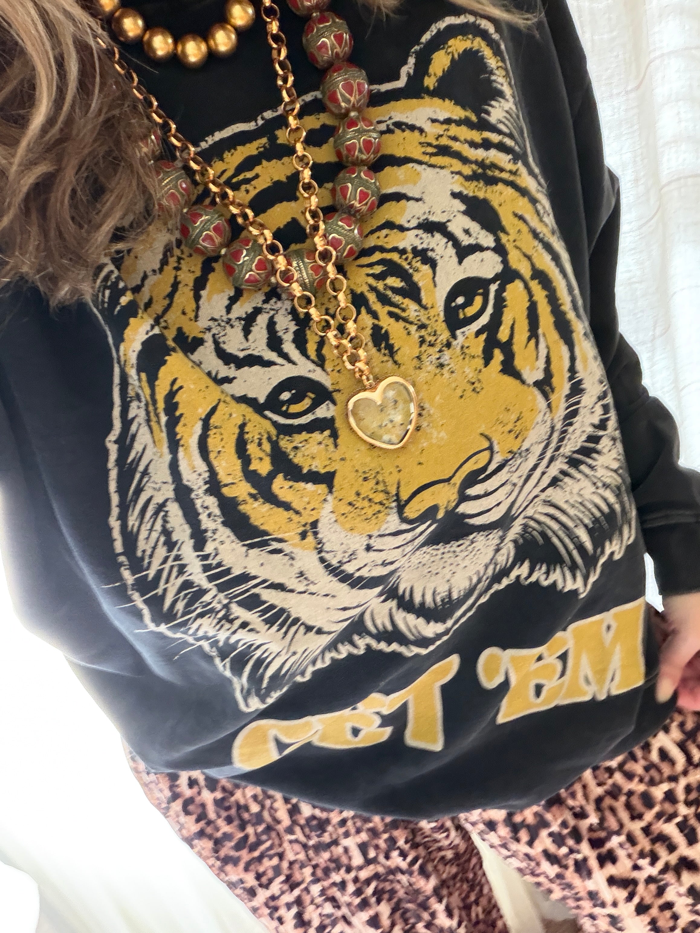 Get 'Em // Snow Washed Oversized Sweatshirt
