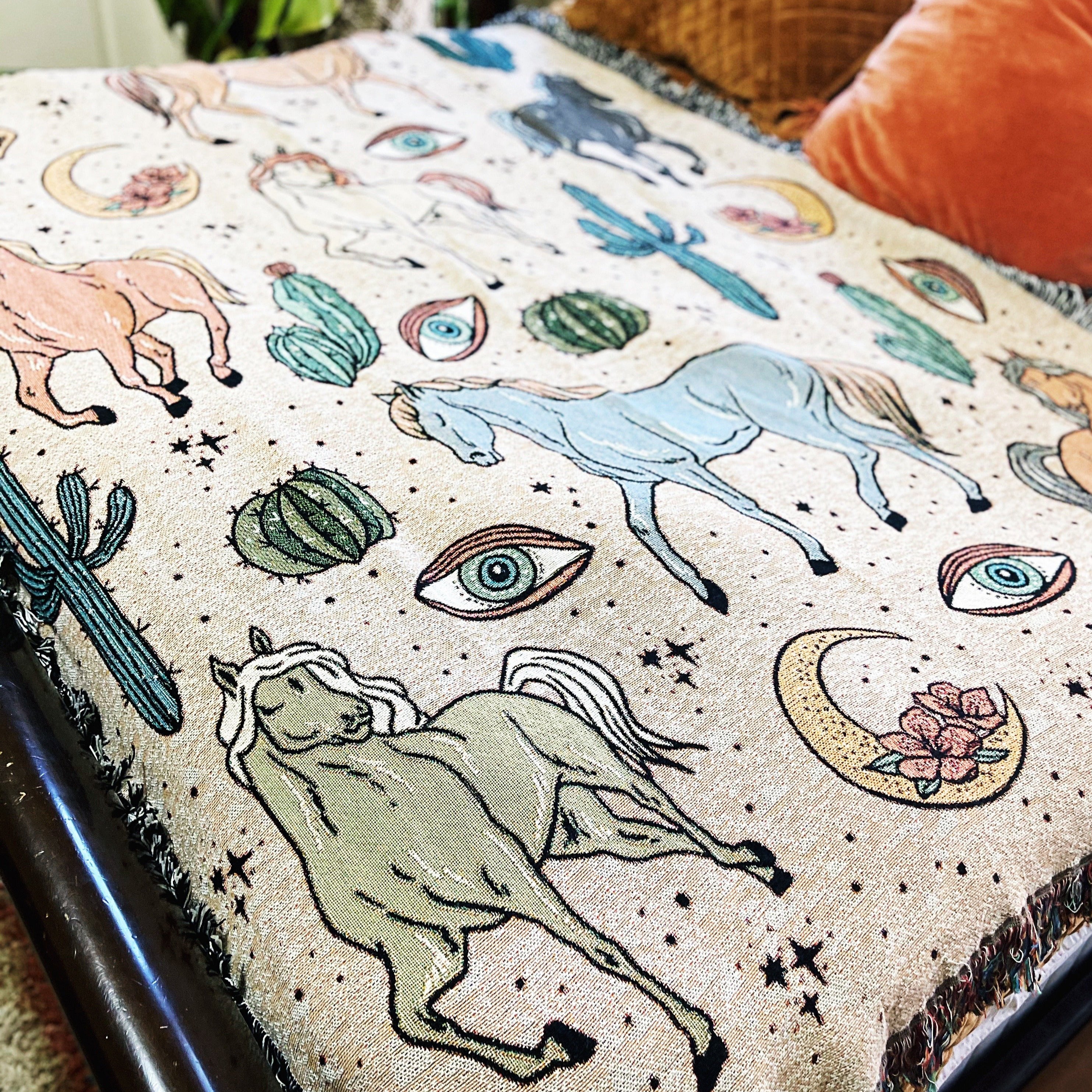WILD HORSES // WOVEN FRINGE BLANKET