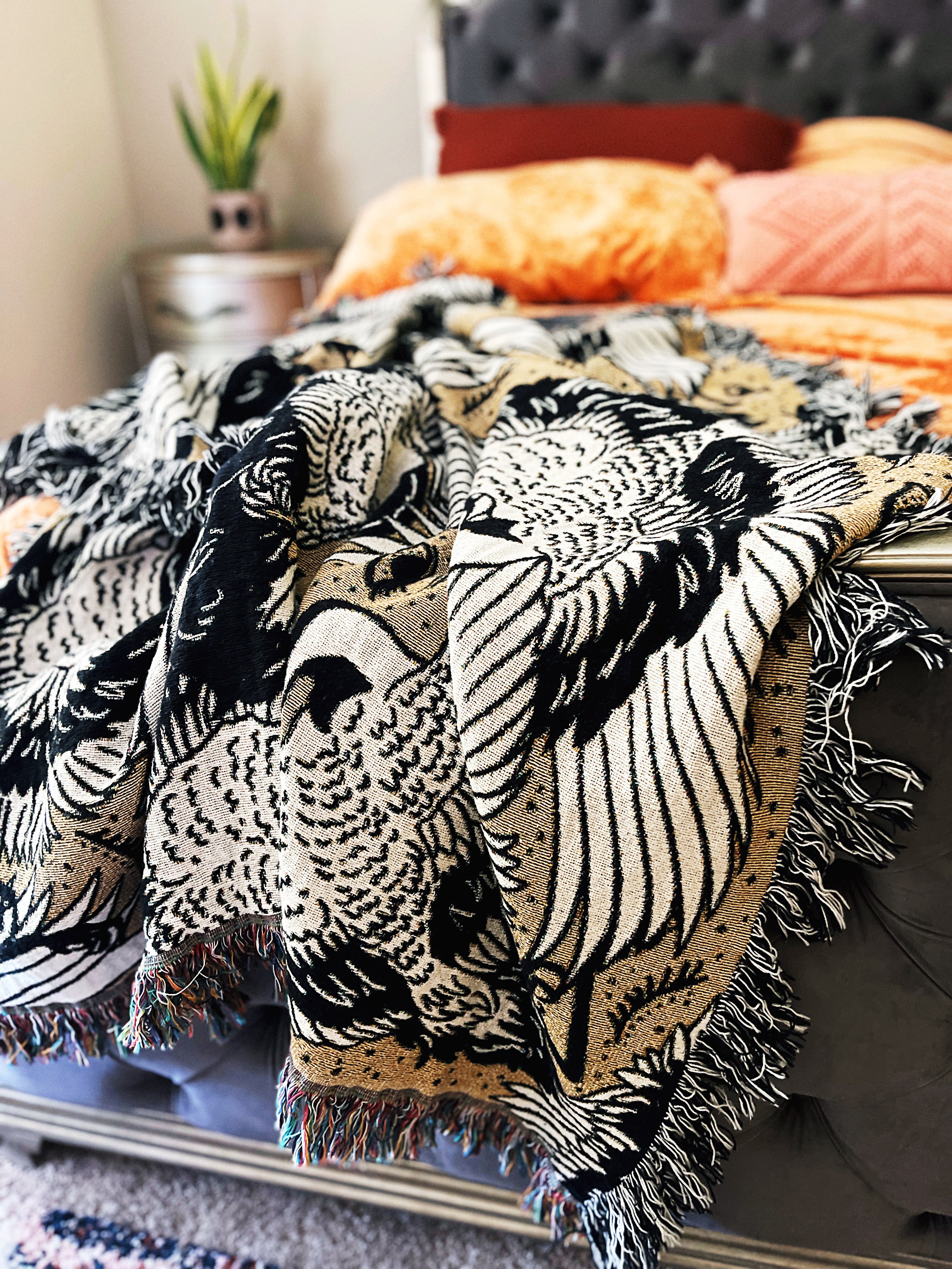 GOOD OMENS // WOVEN FRINGE BLANKET