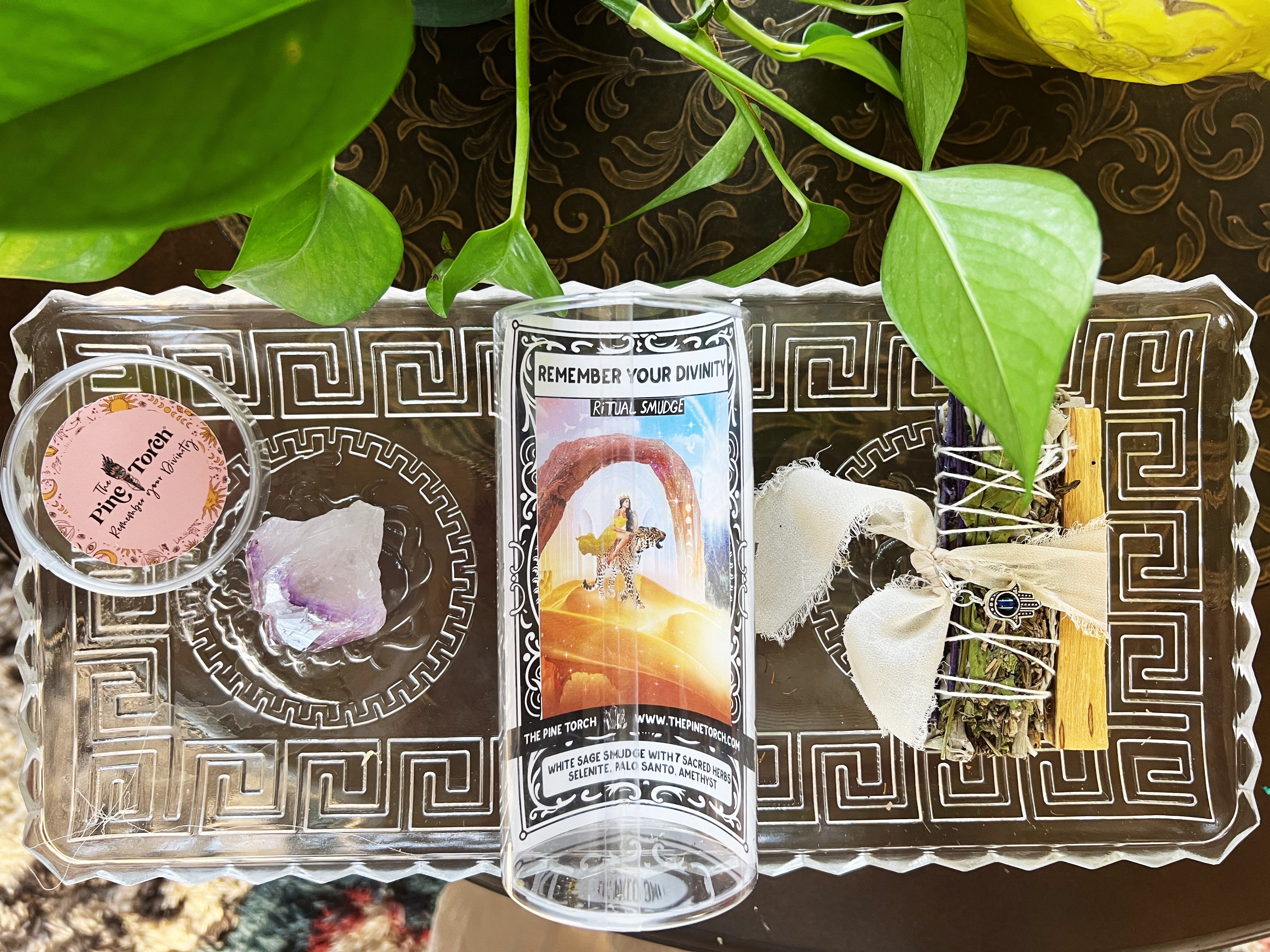 REMEMBER YOUR DIVINITY << WHITE SAGE WITH 7 SACRED HERBS, PALO SANTO, SELENITE, AMETHYST >> RITUAL KIT