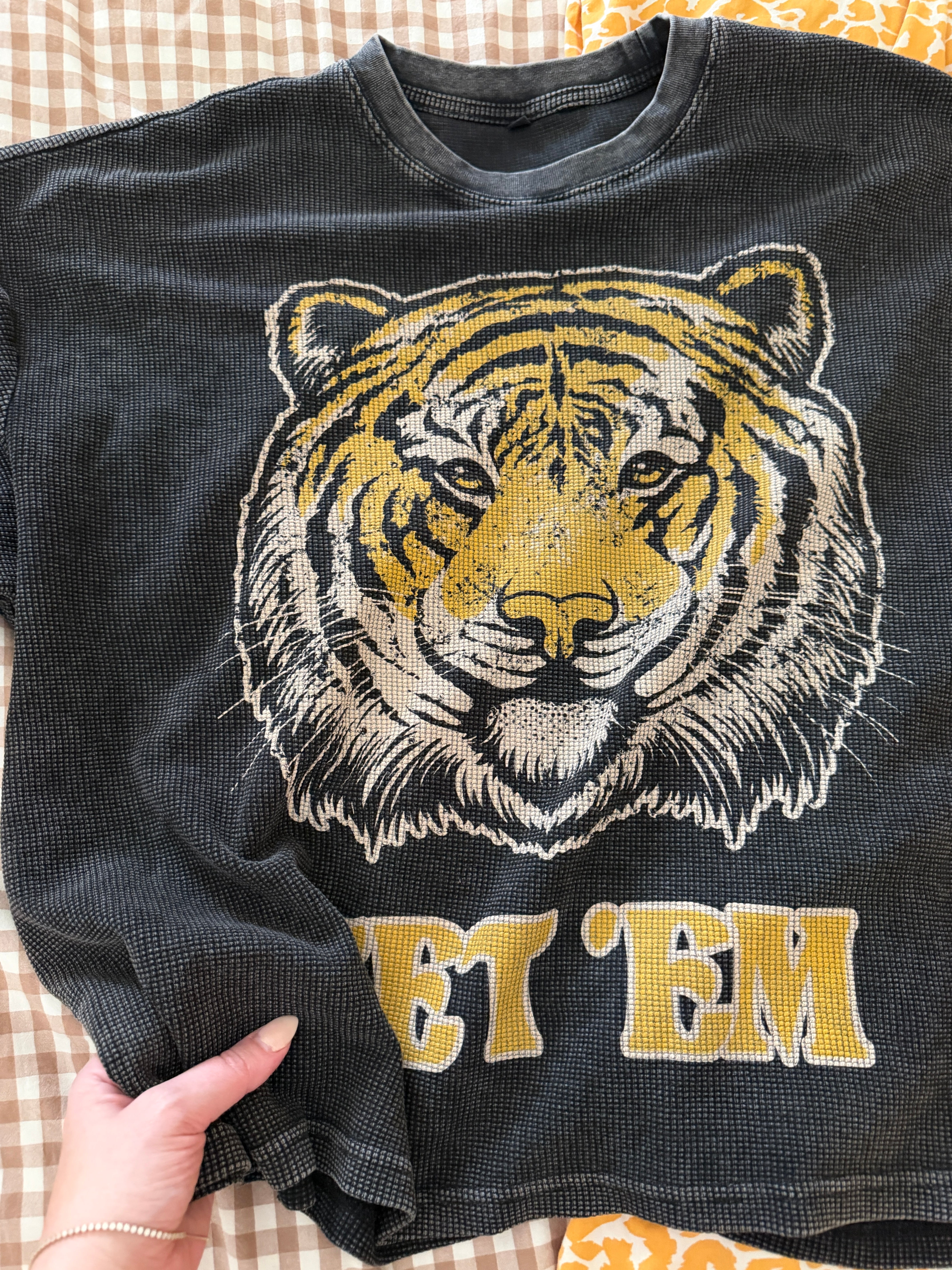 Get 'Em // Snow Washed Oversized Sweatshirt