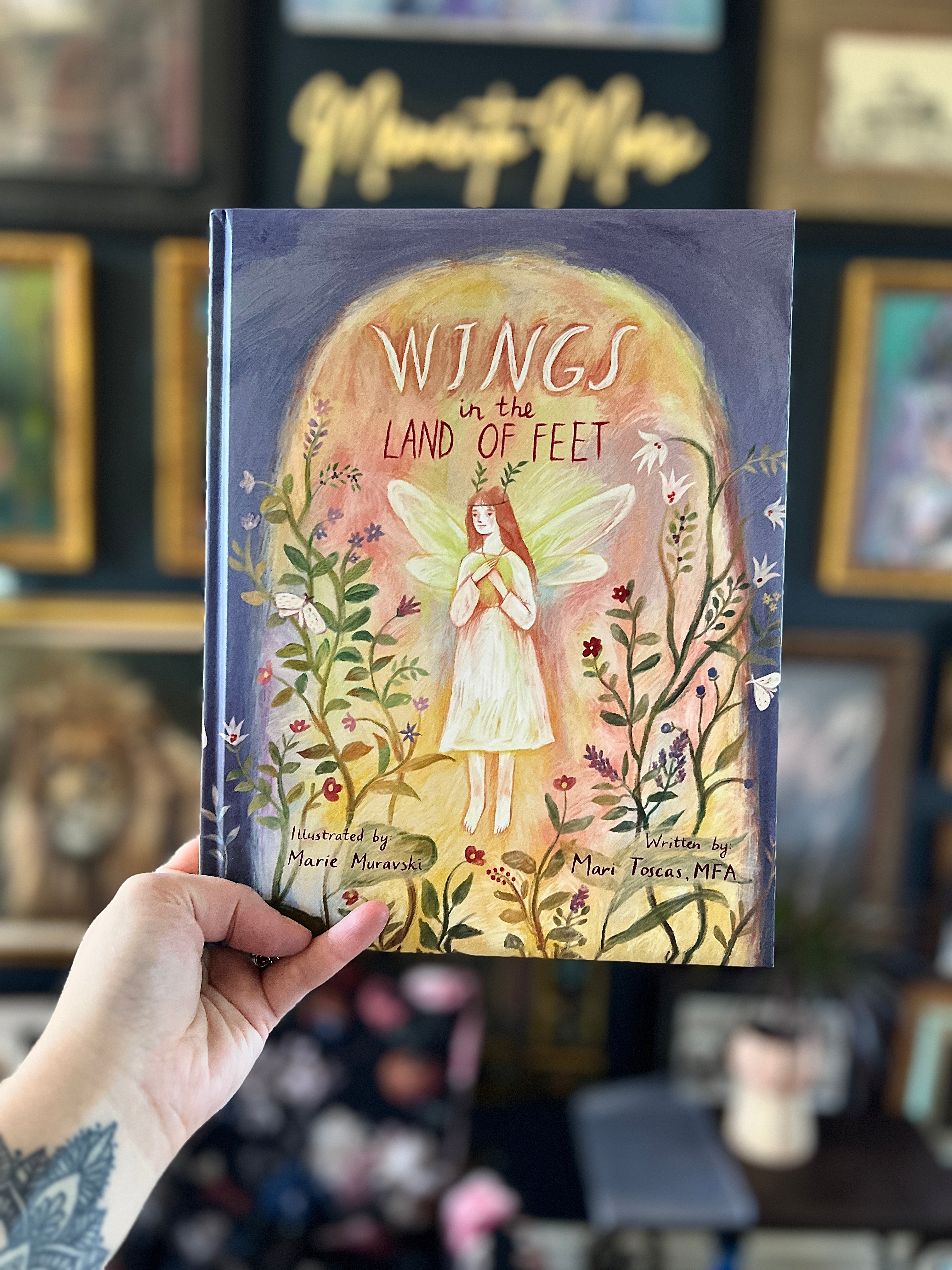 « WINGS IN THE LAND OF FEET » HARDCOVER BOOK